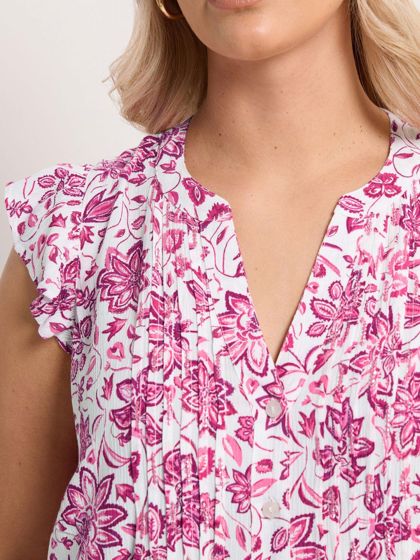 Image 4 of 5 of Yours Curve Sleeveless Pintuck Blouse - Pink