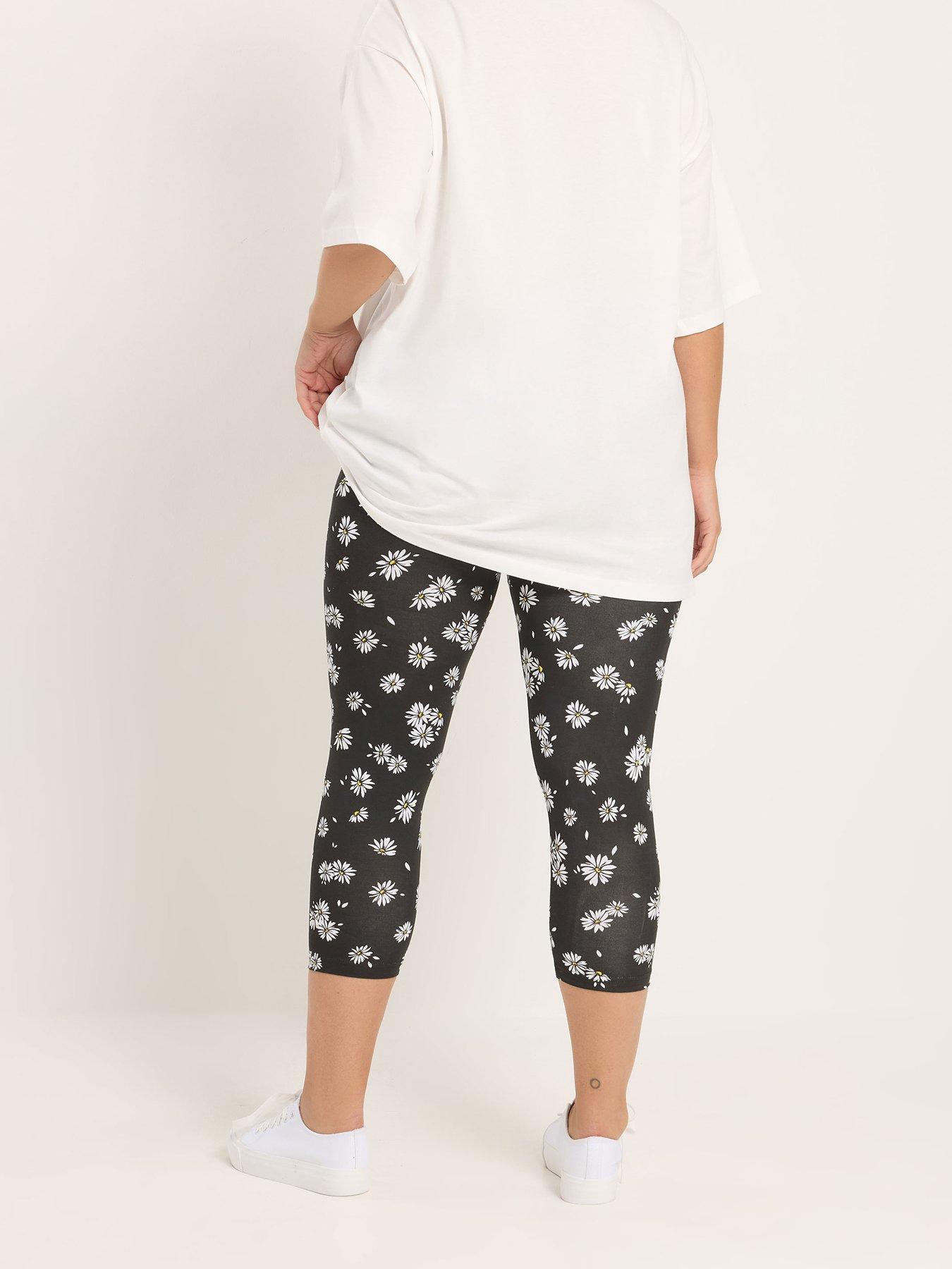 yours-curve-2-pack-daisy-print-cropped-leggings-blackstillFront