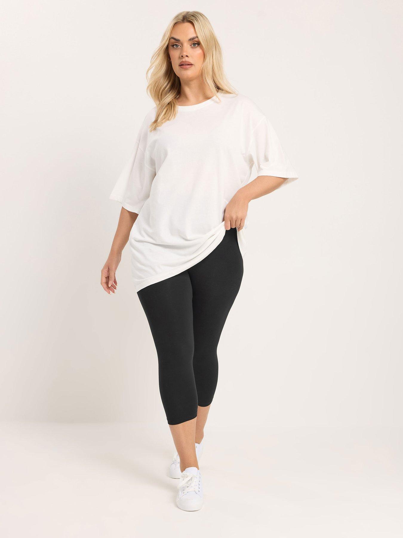 yours-curve-2-pack-daisy-print-cropped-leggings-blackoutfit