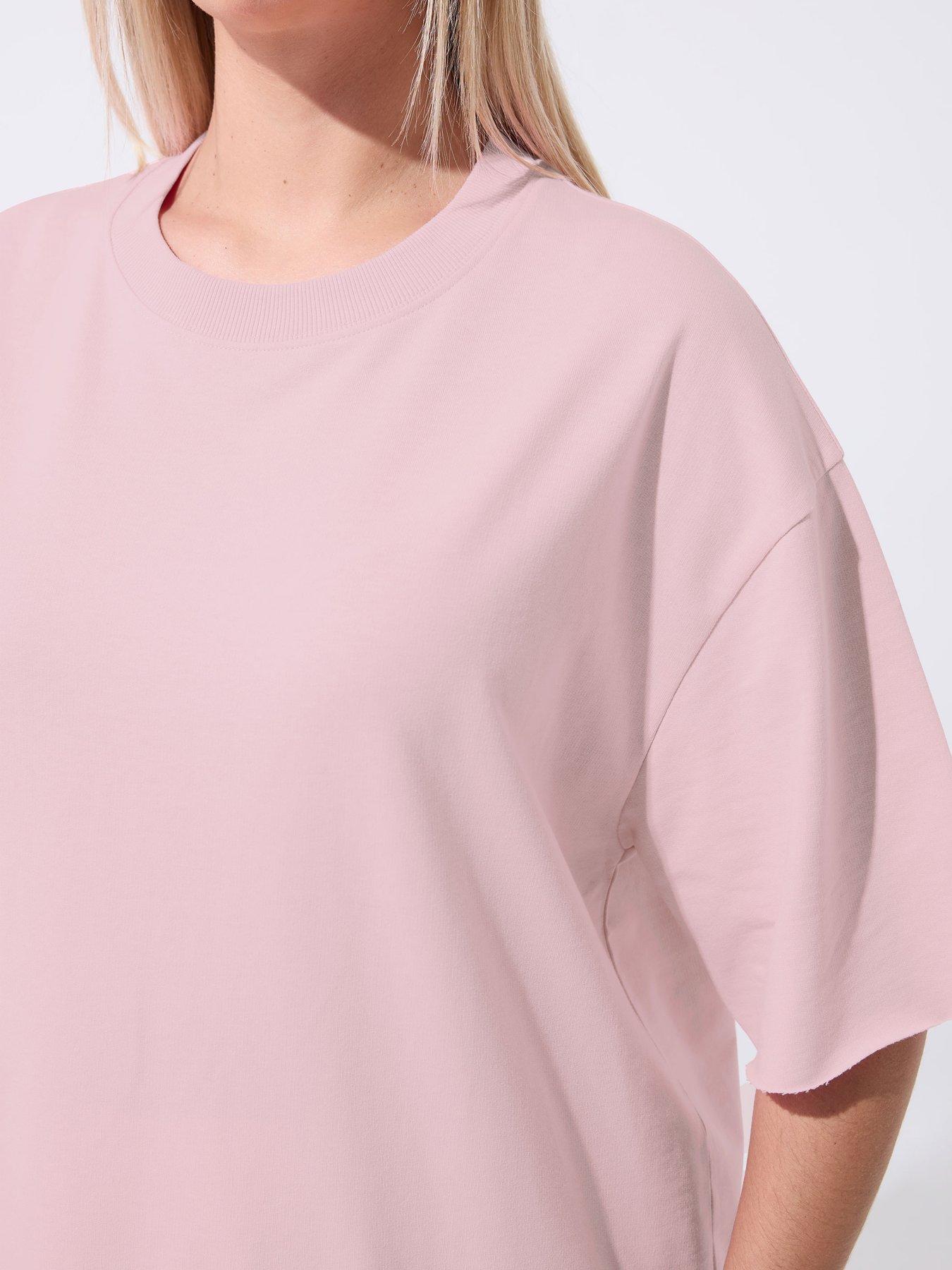 Image 4 of 5 of Yours Curve Loopback Short Sleeve Sweatshirt - Pink