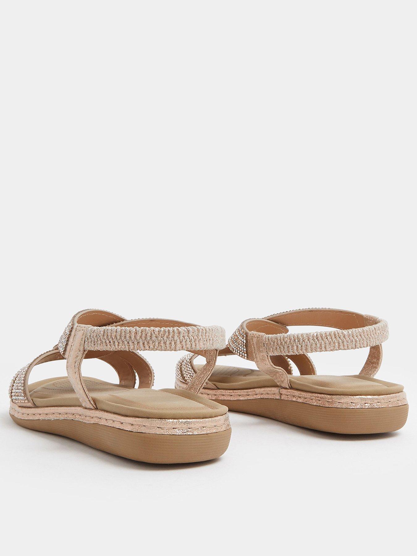 yours-extra-wide-fit-twisted-front-sandaloutfit