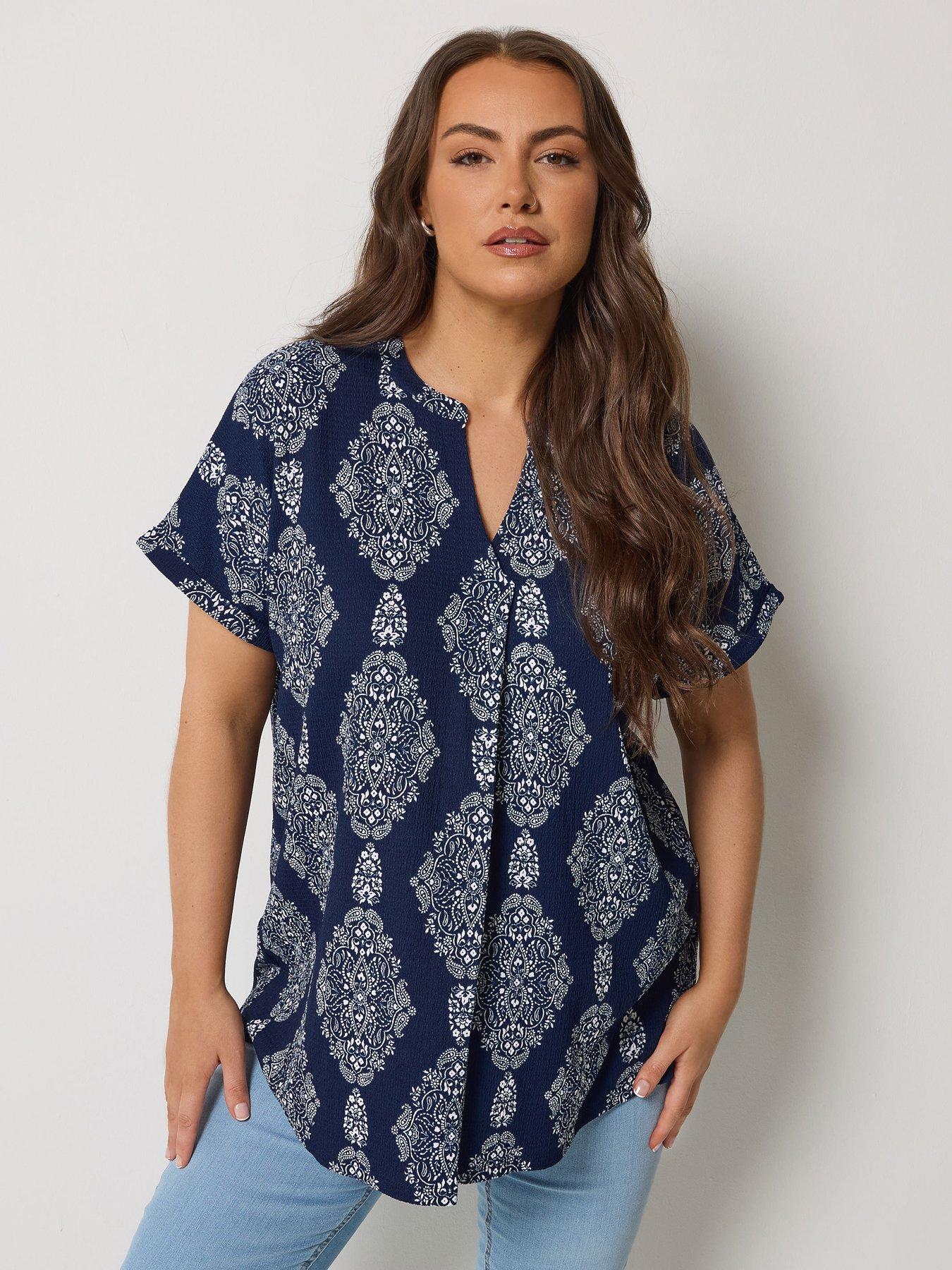 Image 1 of 5 of Yours Curve Pleat Front Textured Top