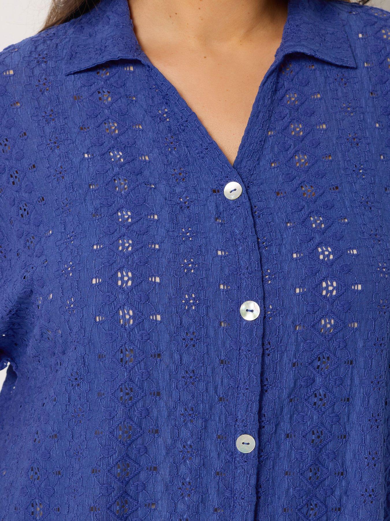 yours-curve-broderie-grown-on-shirt-blueoutfit