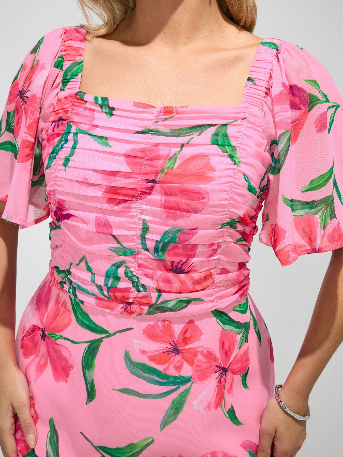 Image 4 of 5 of Yours Curve Floral Gather Square Neck Dress - Pink