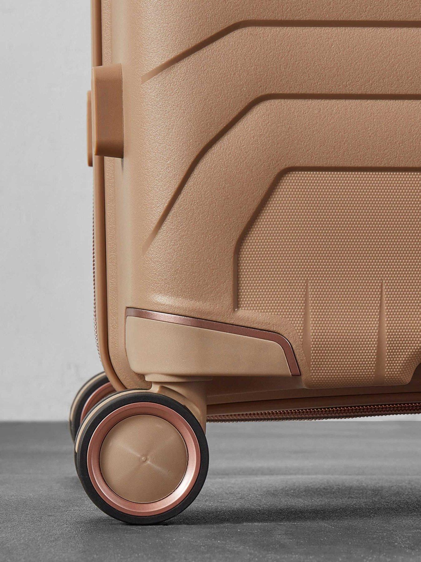 rock-luggage-astrid-beige-3pc-suitcase-setback