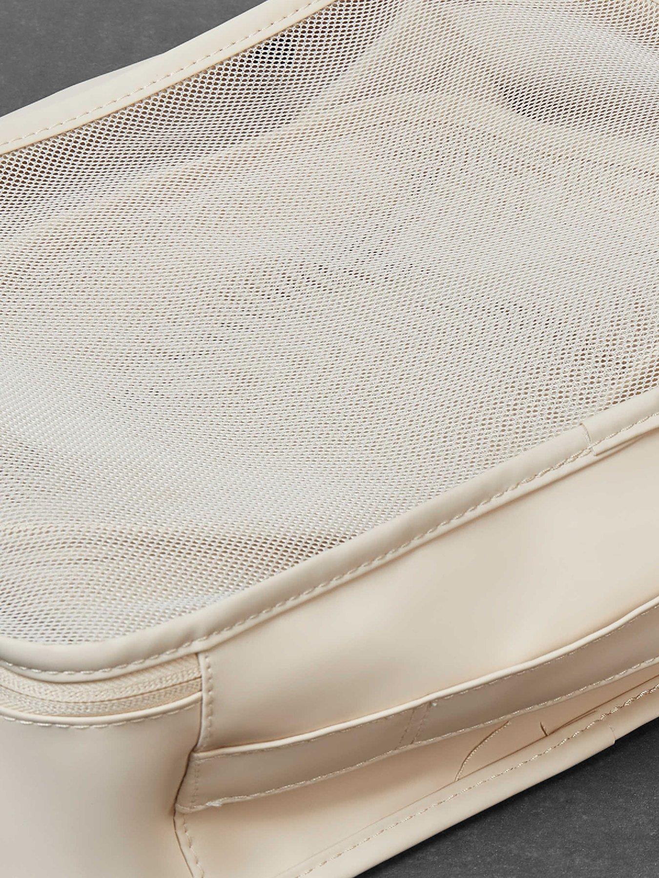 rock-luggage-packing-cubes-beige-set-of-4detail