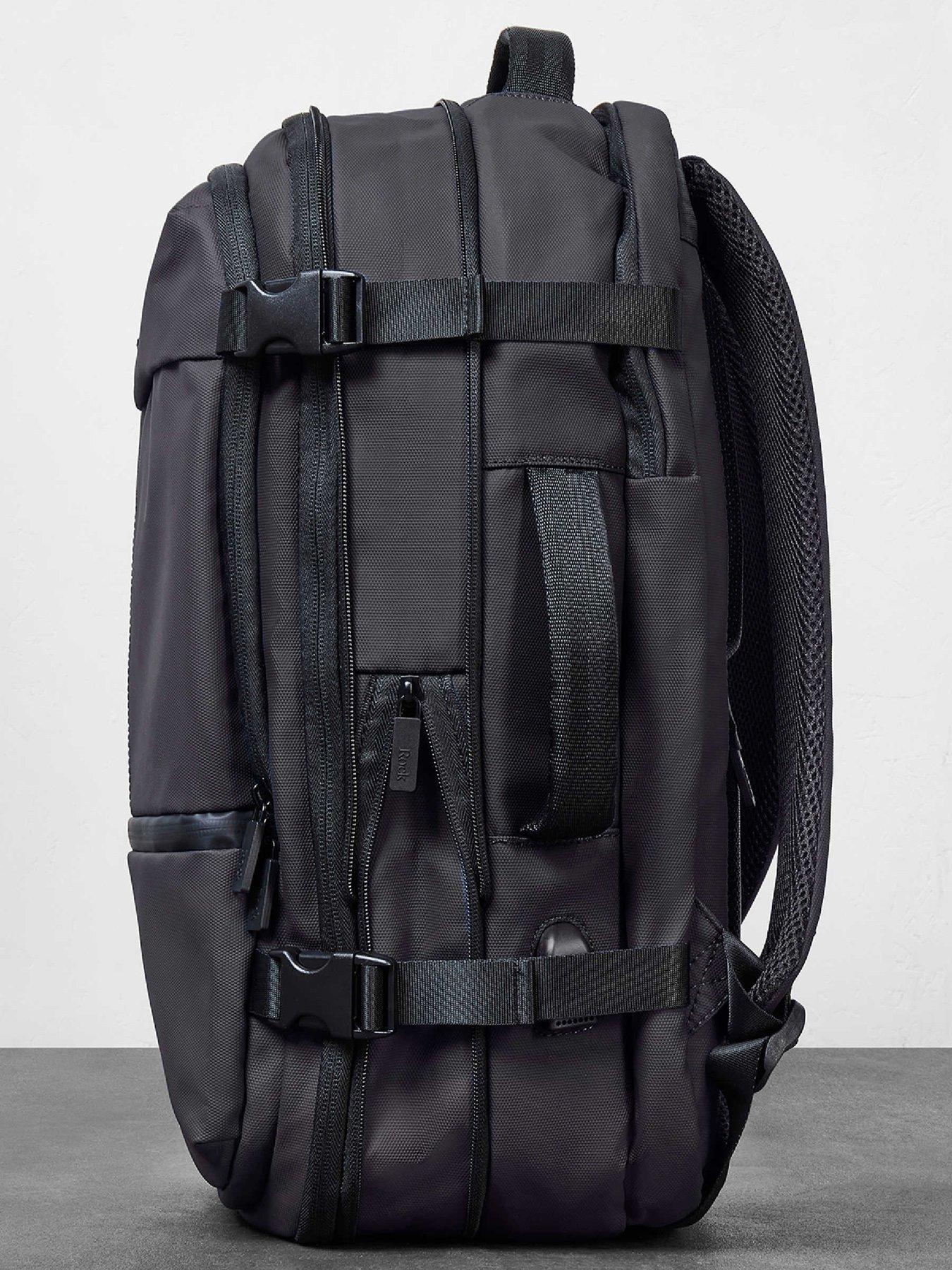 rock-luggage-belgravia-black-backpackback