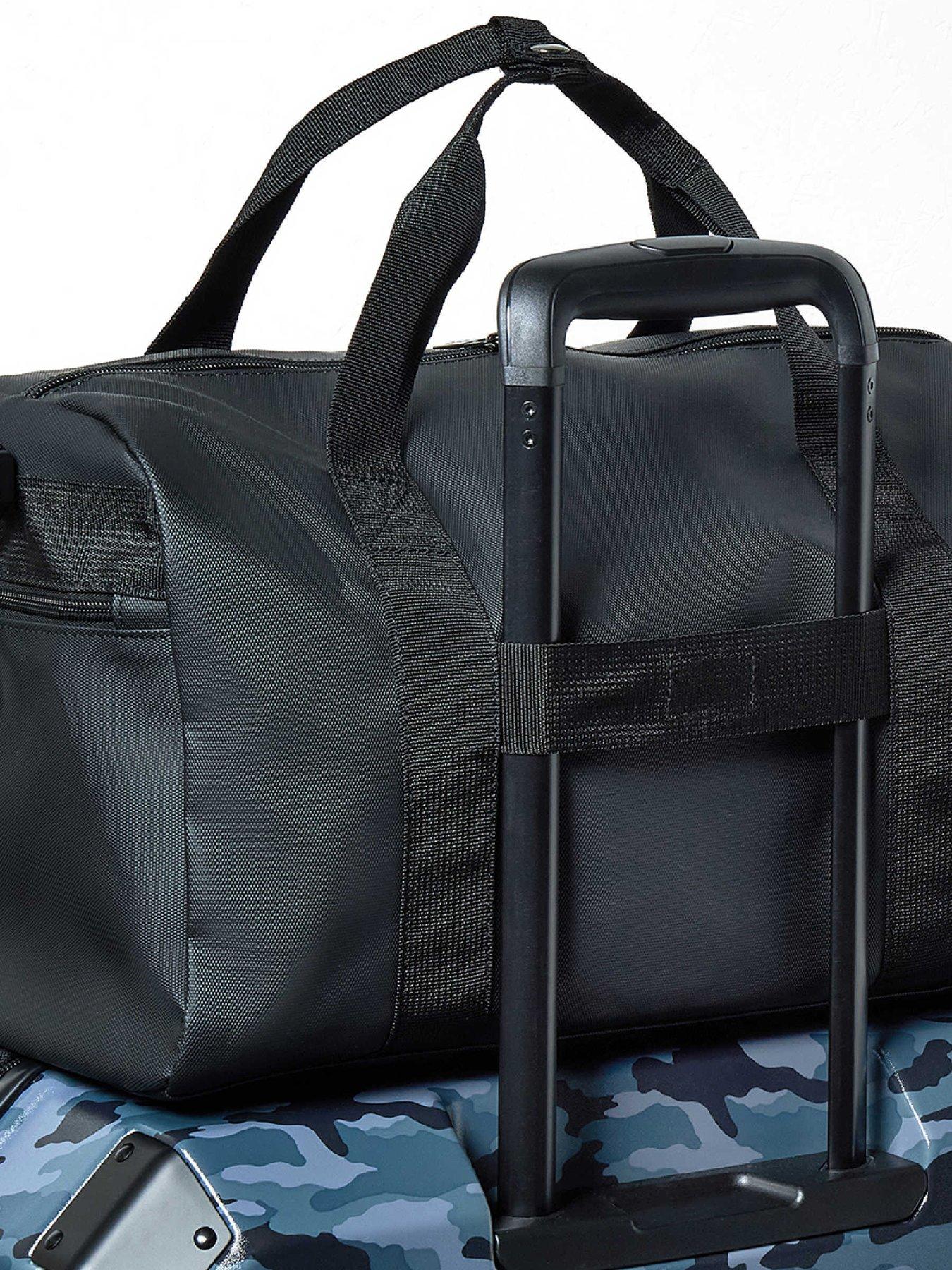 rock-luggage-camden-black-holdall-smalldetail