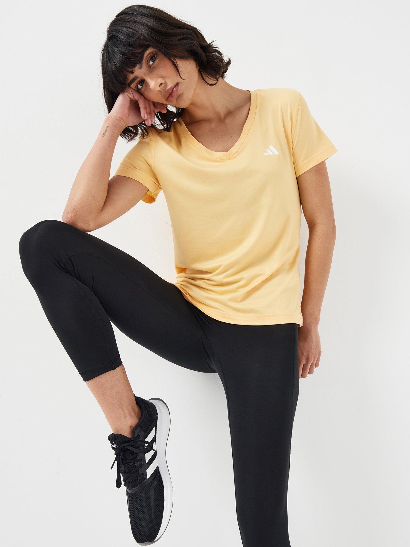 adidas Women's Training Workout Essentials T-Shirt - Seicta