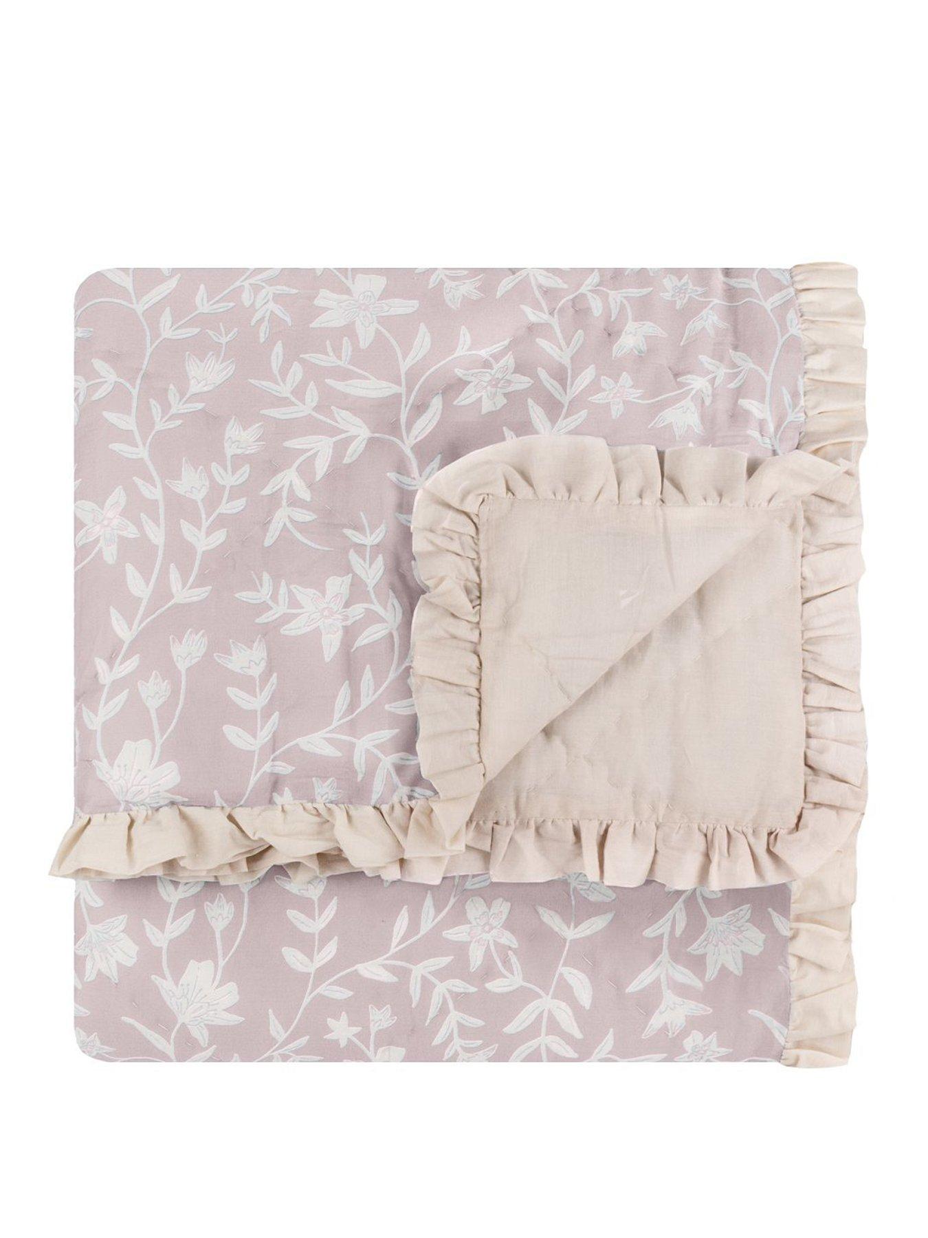 wylder-amelia-bedspread-blushstillFront