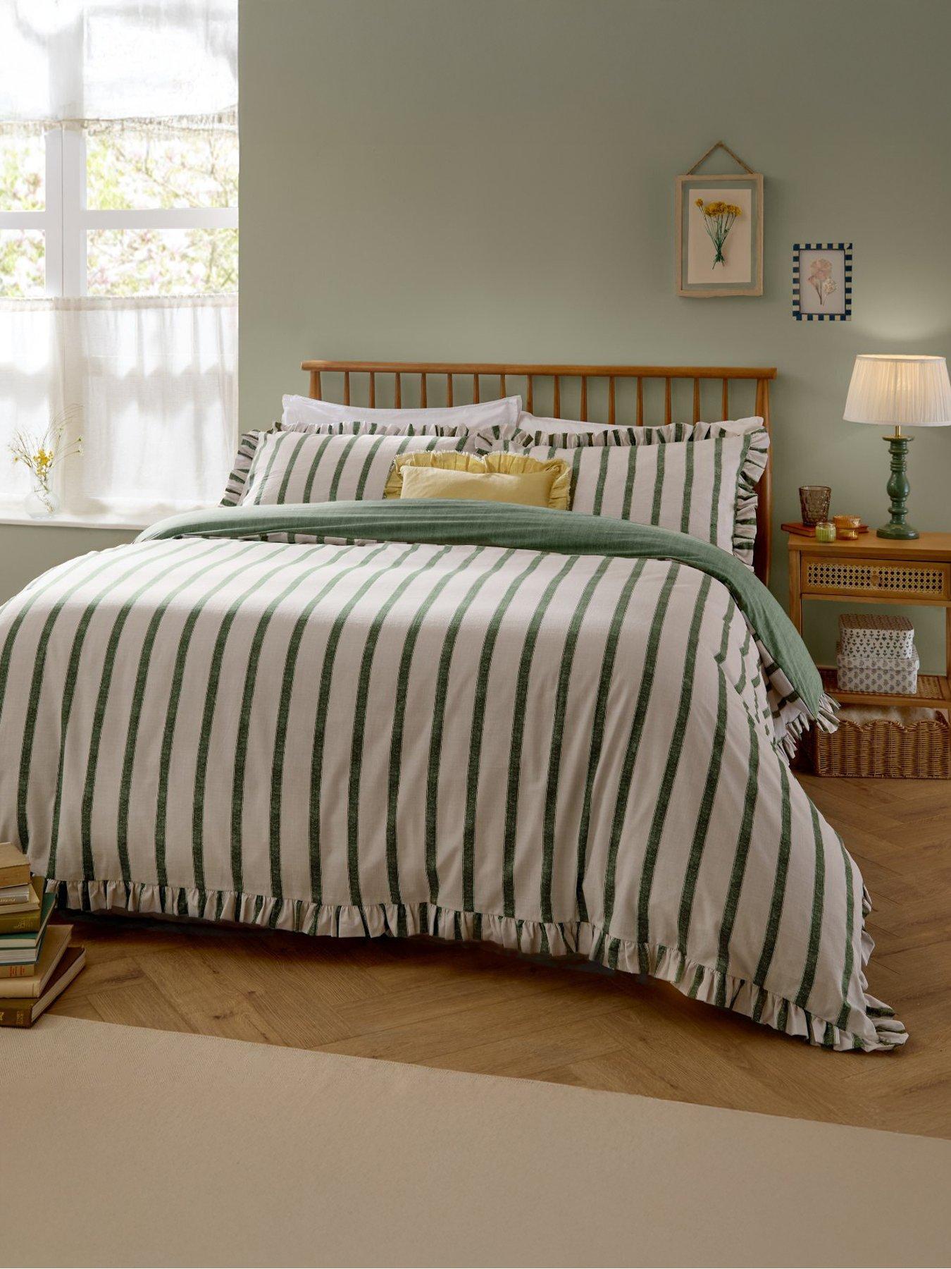 wylder-connie-duvet-set-mossfront