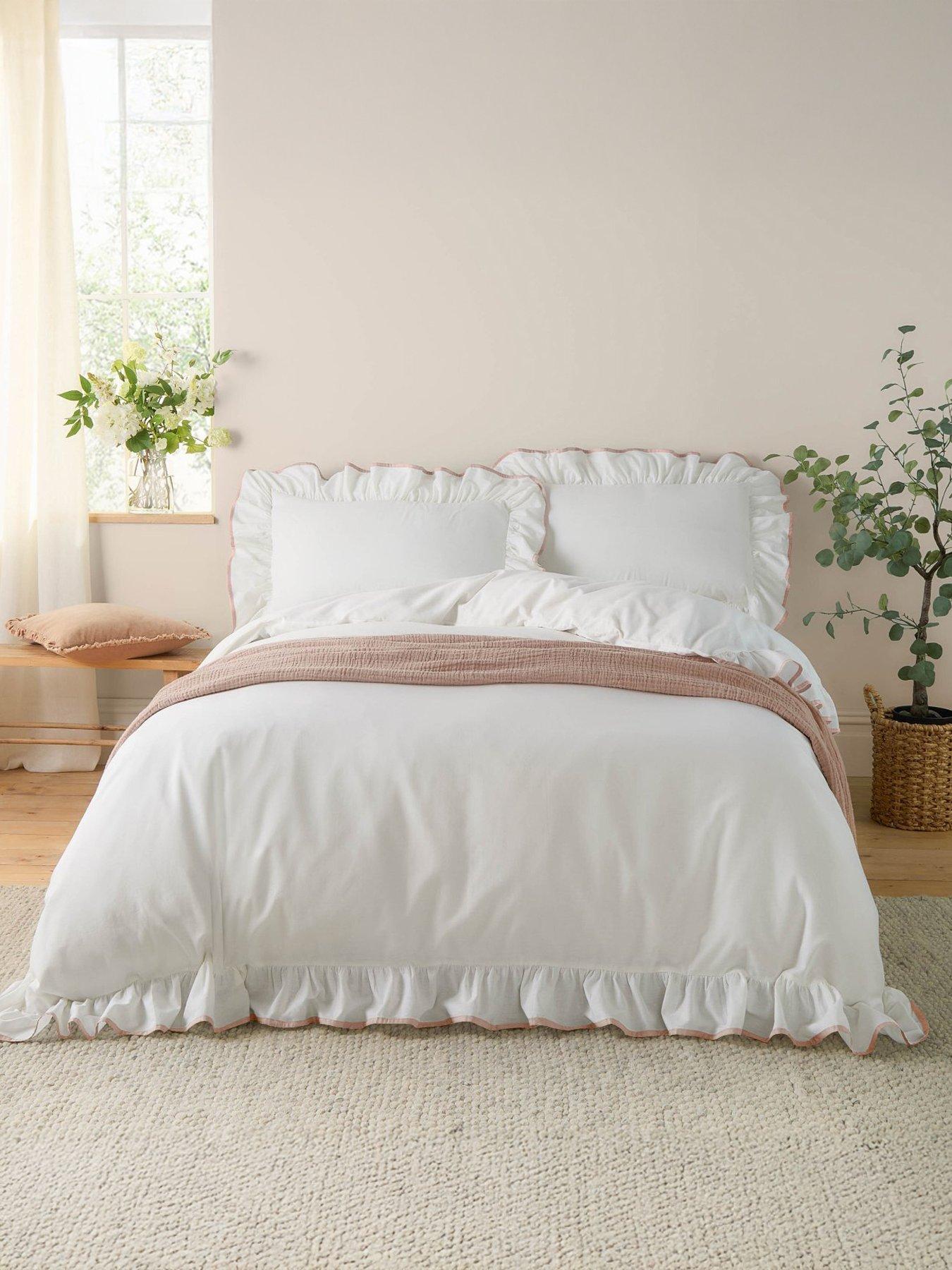 wylder-blousey-duvet-set-pinkfront
