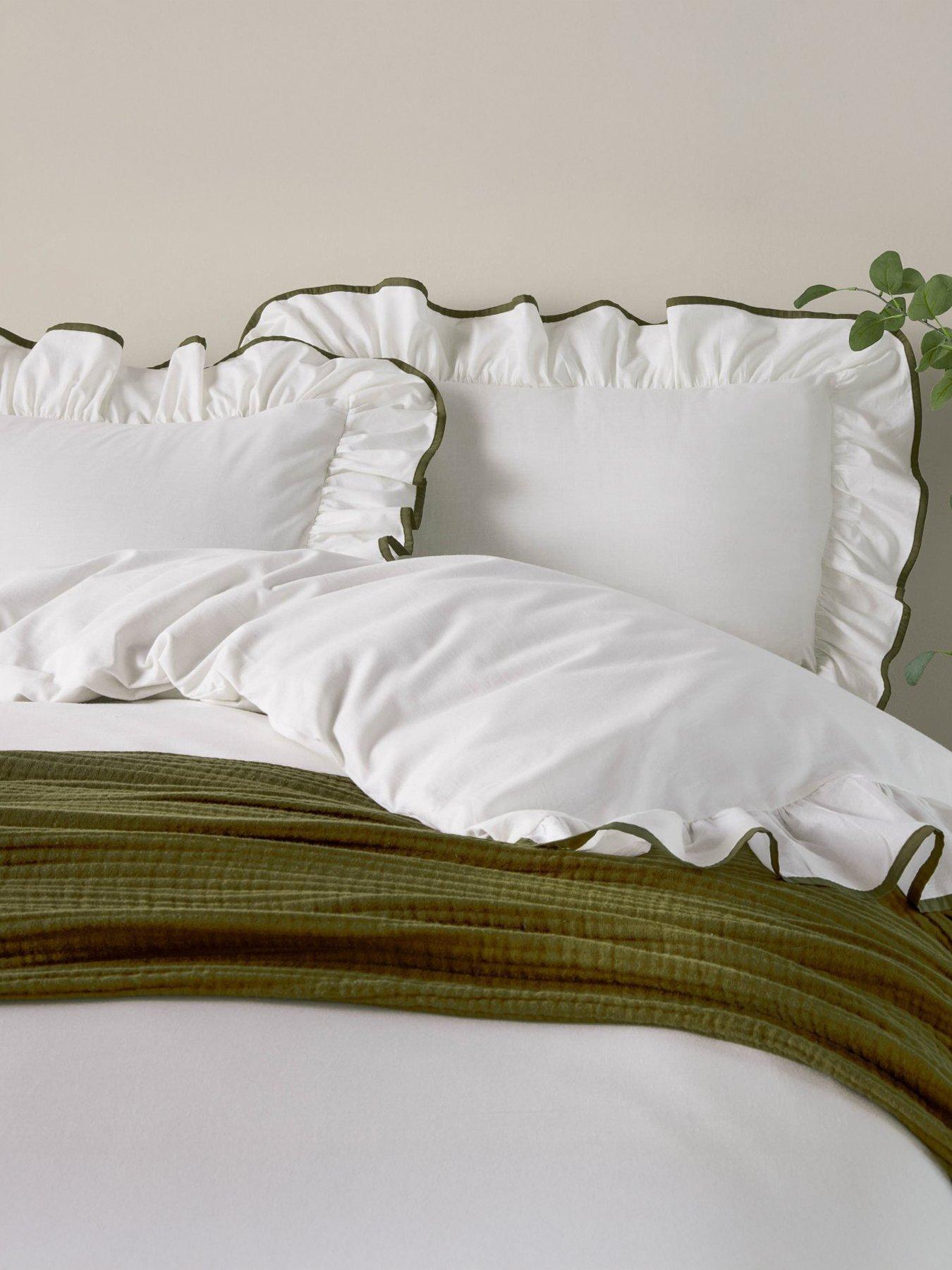 wylder-blousey-pillow-case-pairs-olivefront