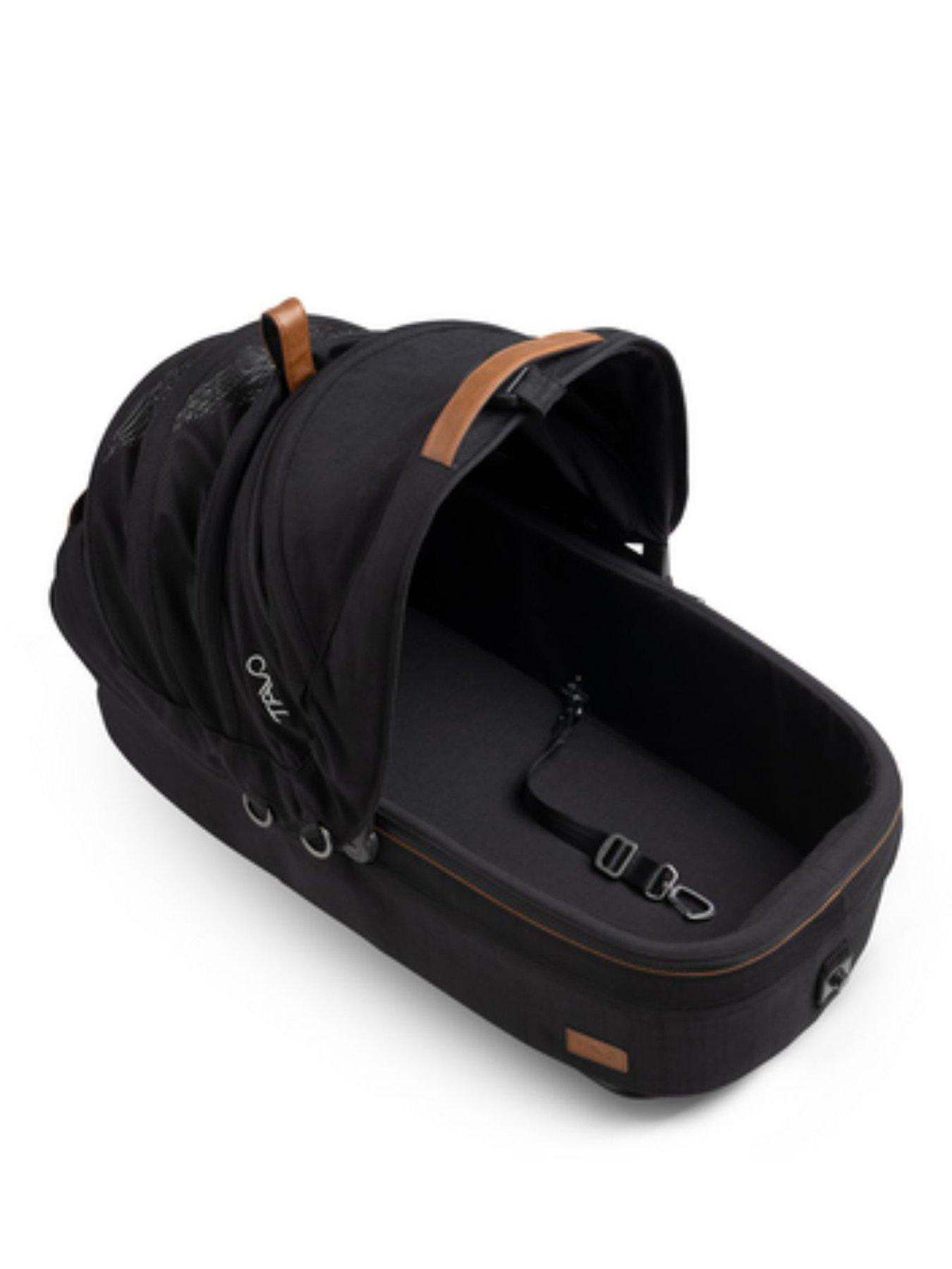 tavo-maeve-medium-rigid-handle-wbasestillFront