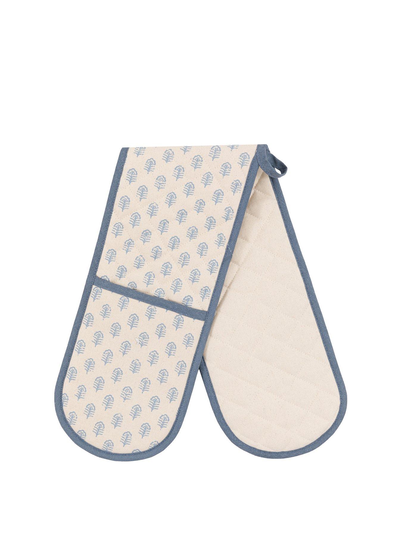 gallery-direct-floral-stamp-double-oven-glovestillFront