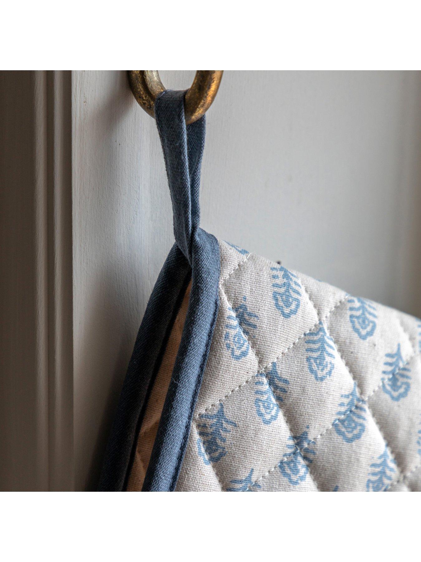 gallery-direct-floral-stamp-double-oven-gloveoutfit