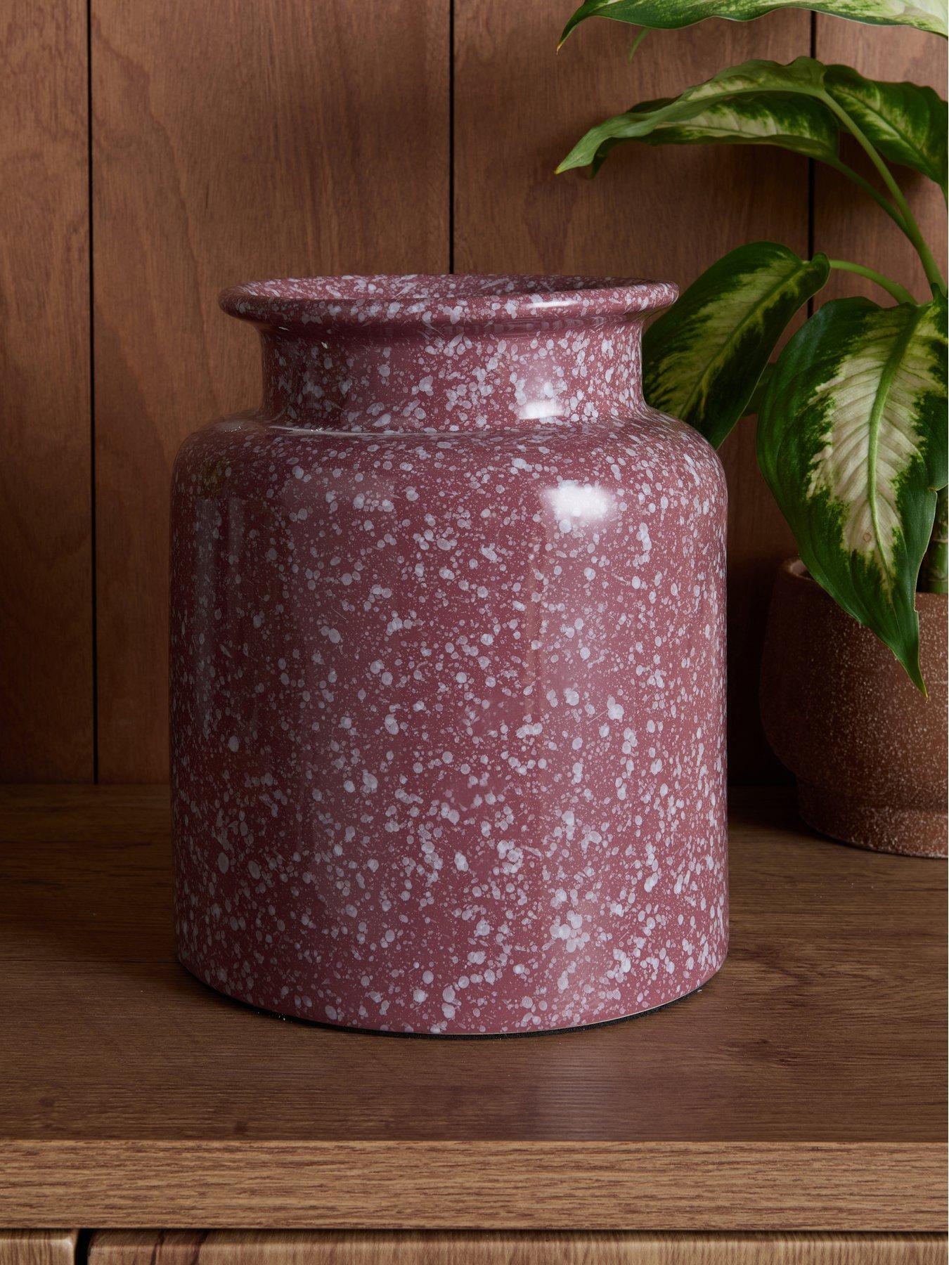 The Very Collection Country Cabin Splatter Vase - Red