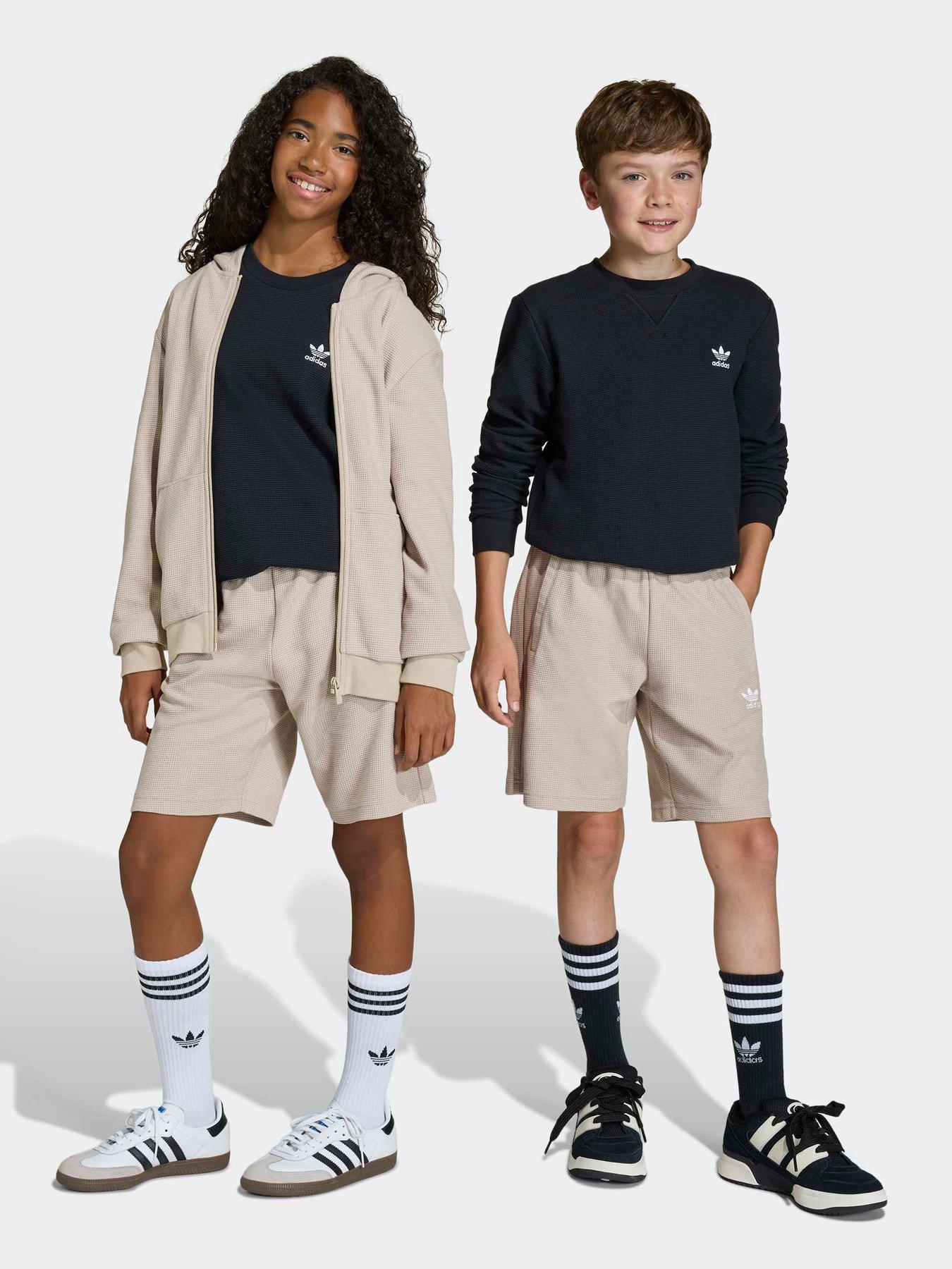 adidas Originals Junior Unisex Regular Waffle Shorts - Beige