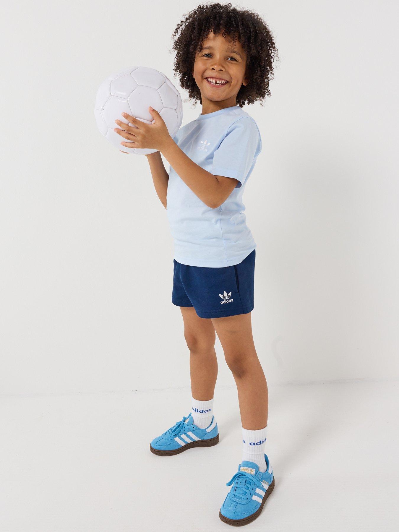Image 3 of 6 of adidas Originals Kids Unisex T-Shirt &amp; Shorts Set - Blue