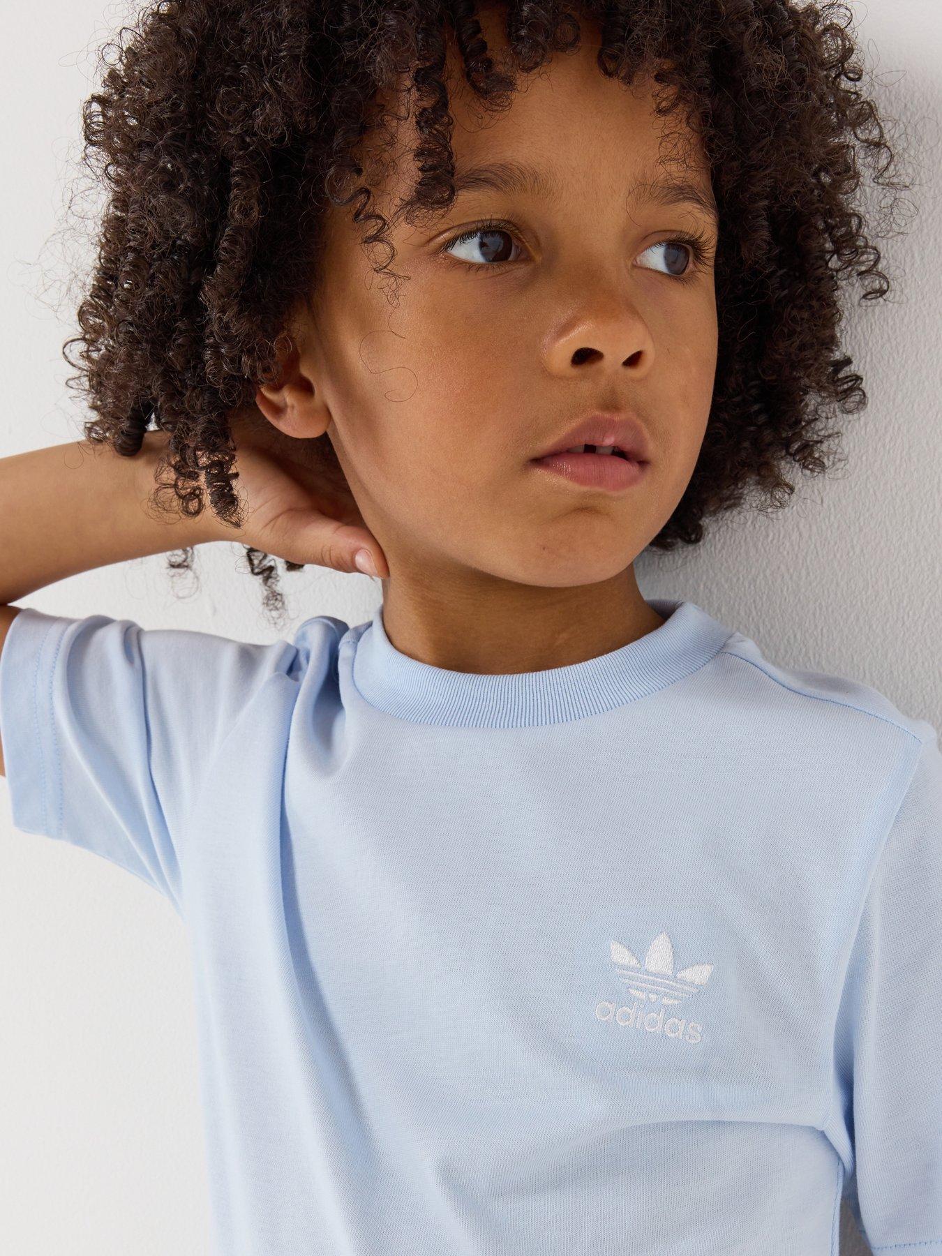 Image 4 of 6 of adidas Originals Kids Unisex T-Shirt &amp; Shorts Set - Blue