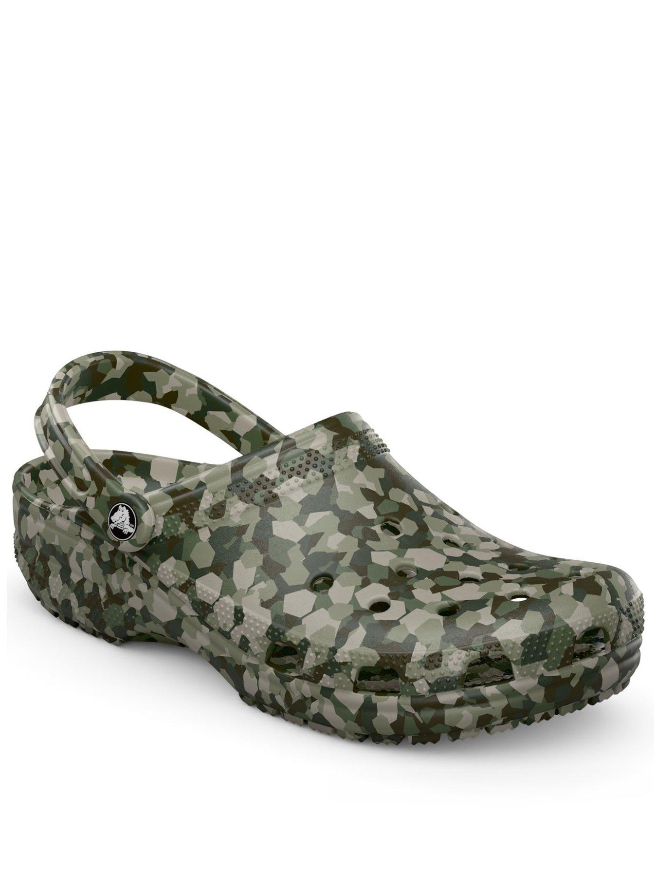 Image 2 of 5 of Crocs Crocs Men's Classic Confetti Clog Sandal