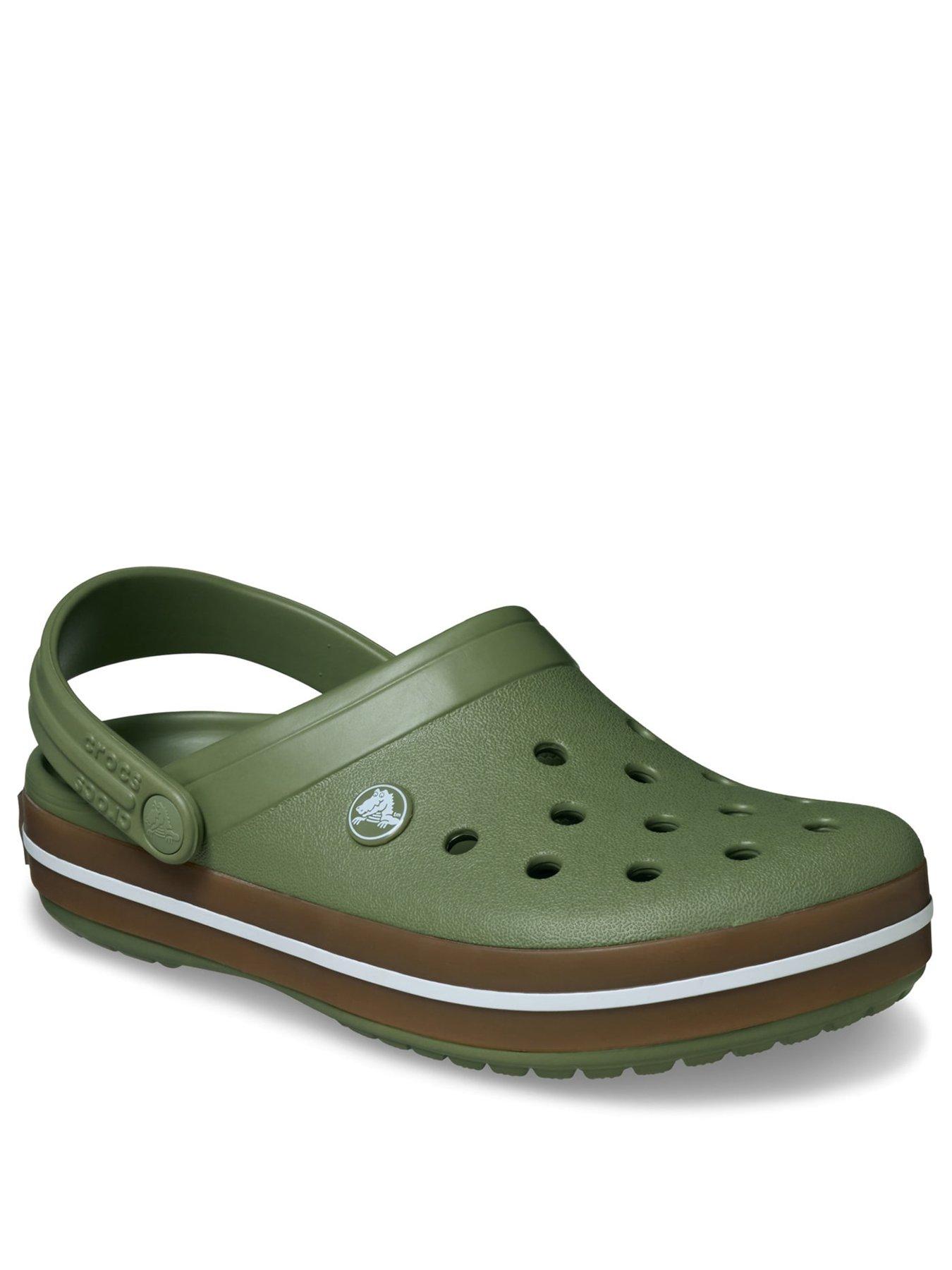 crocs-crocs-mens-crocband-gum-clog-sandalstillFront