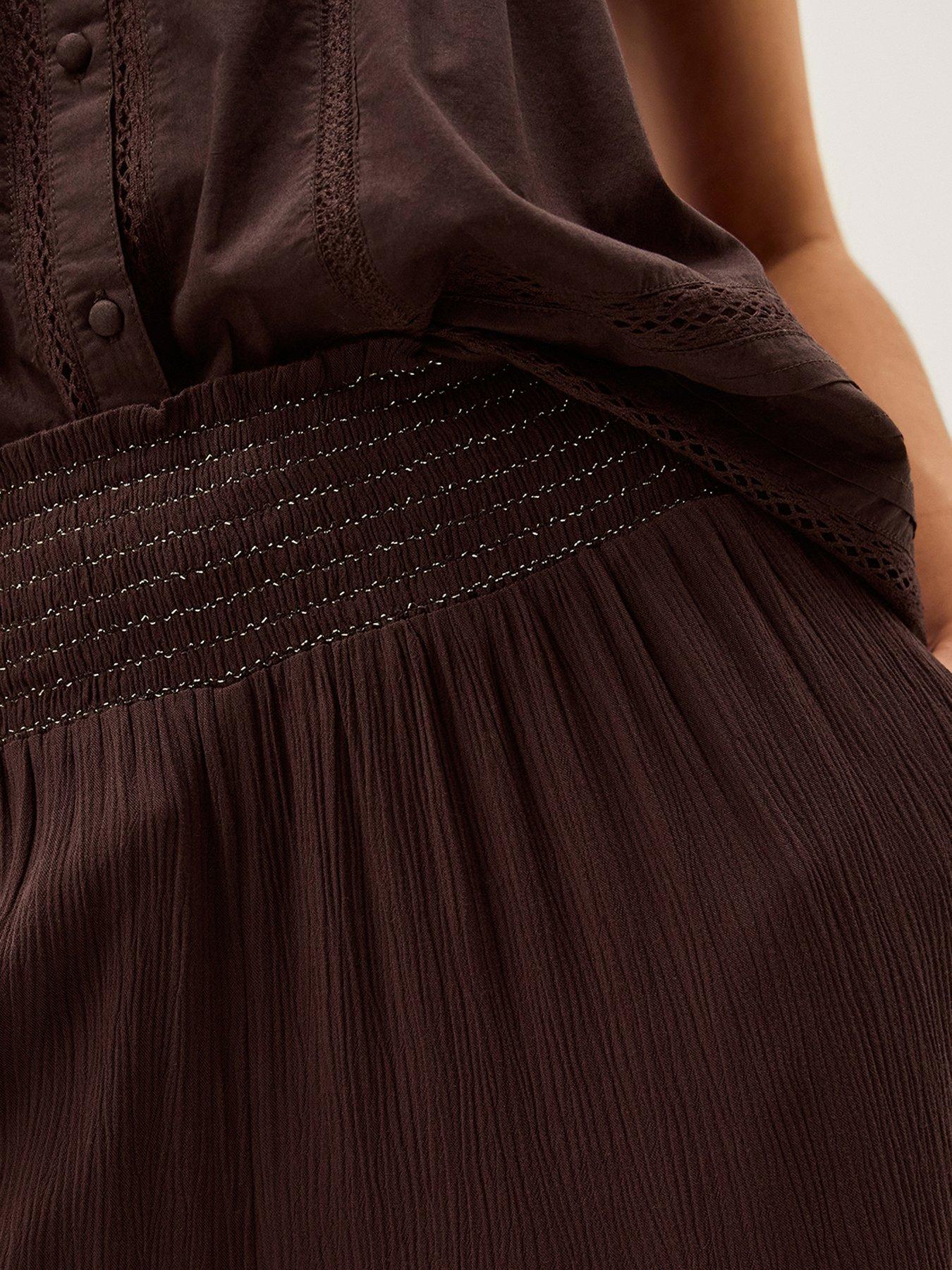 monsoon-reese-trousersoutfit