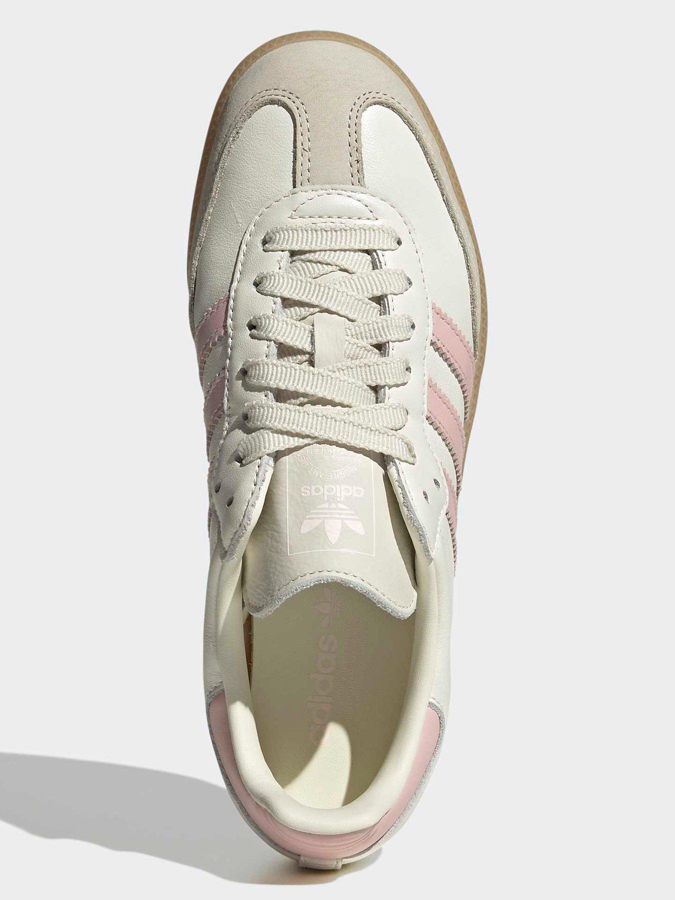 adidas-womens-samba-trainers-whitepinkoutfit