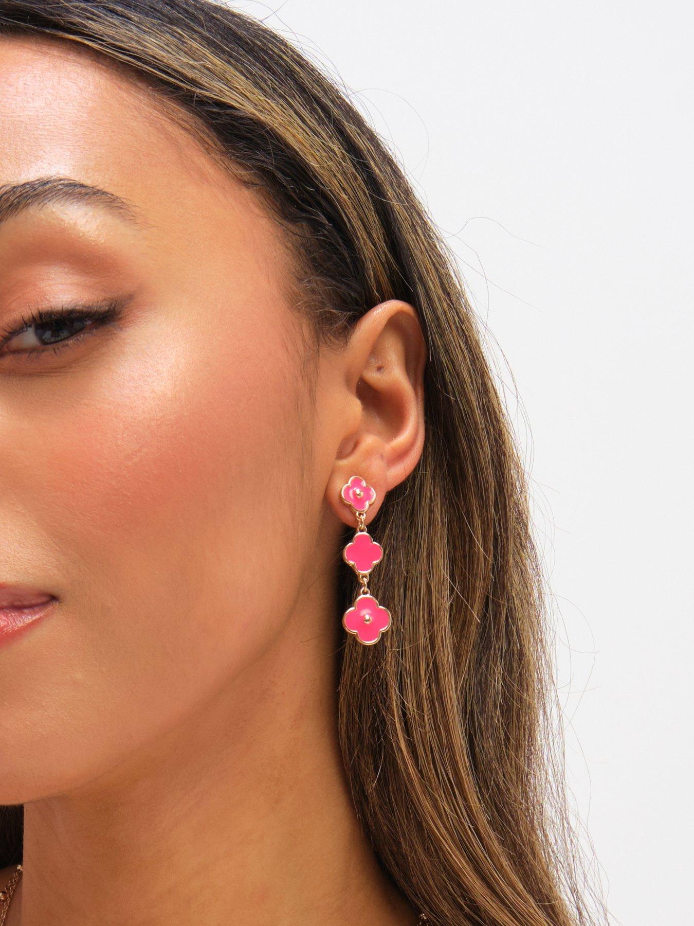 mood-gold-plated-and-coral-clover-drop-earringsstillFront