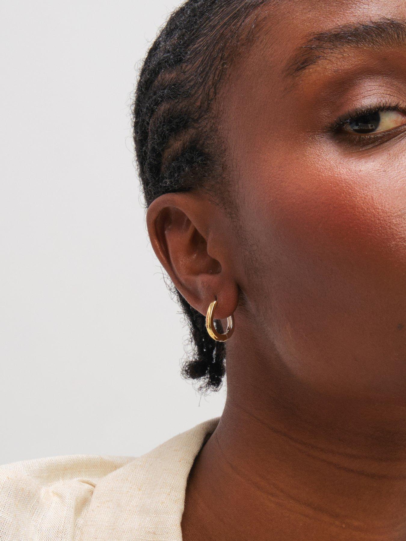 inicio-inicio-two-tone-half-and-half-hoop-earringsback