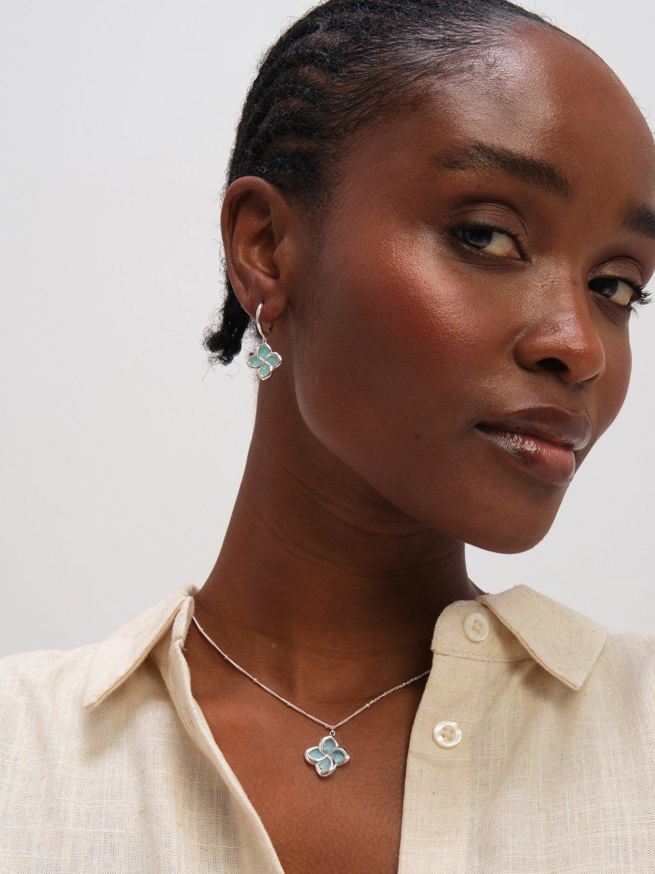 Image 2 of 3 of Inicio Turquoise Clover Huggie Hoops