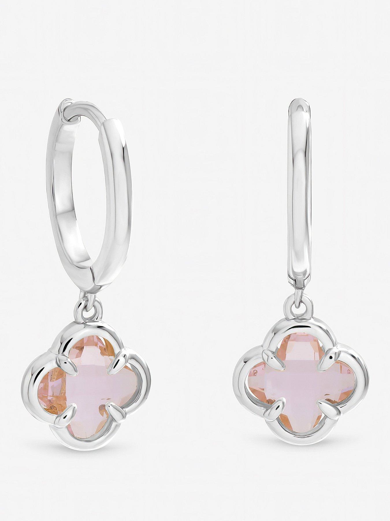 inicio-vintage-rose-clover-charm-huggie-hoopsfront