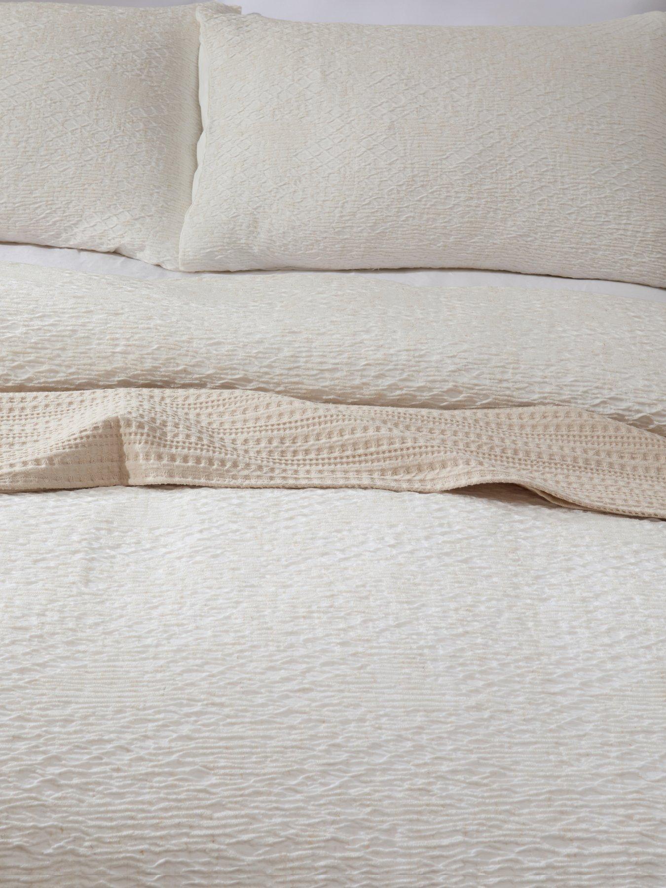 Image 3 of 5 of Michelle Keegan Home Cala Polylinen Textured Duvet Set