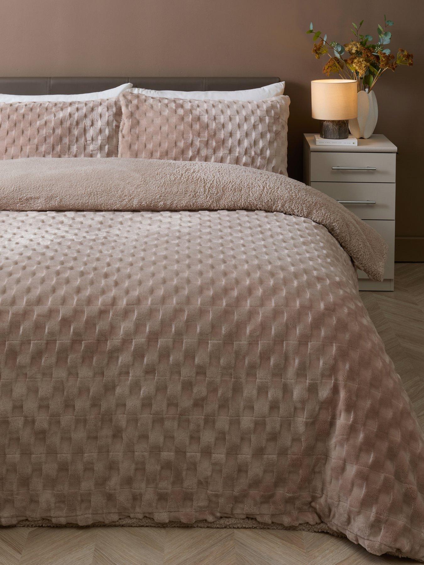 The Very Collection Fleece Block Duvet Set