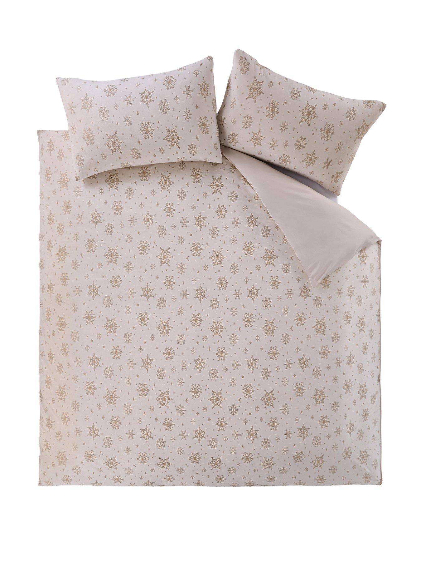 Image 2 of 5 of The Very Collection Snowflake Super Soft Velour Duvet Set