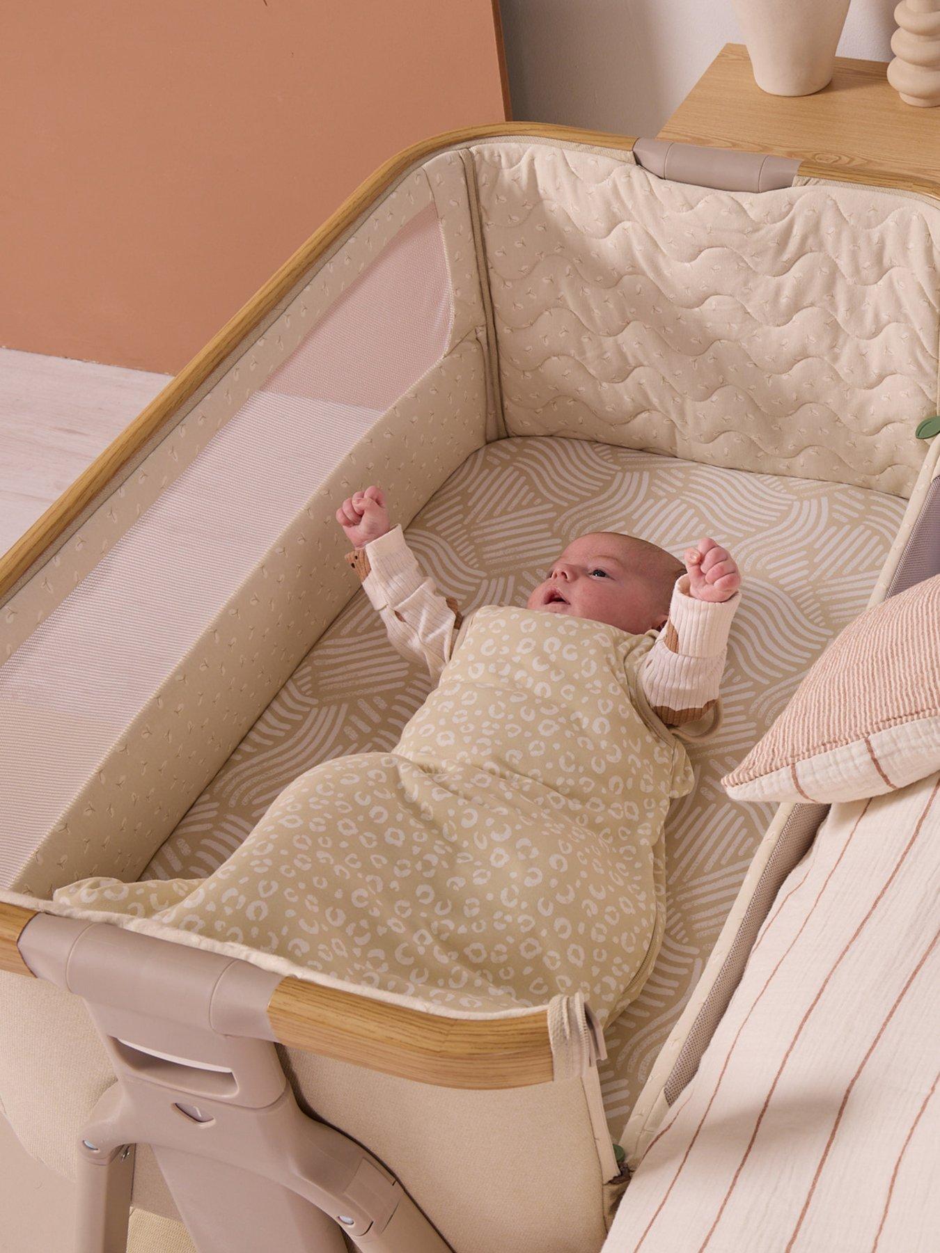 tutti-bambini-cozee-air-2-bedside-crib-toasted-oak-sandback