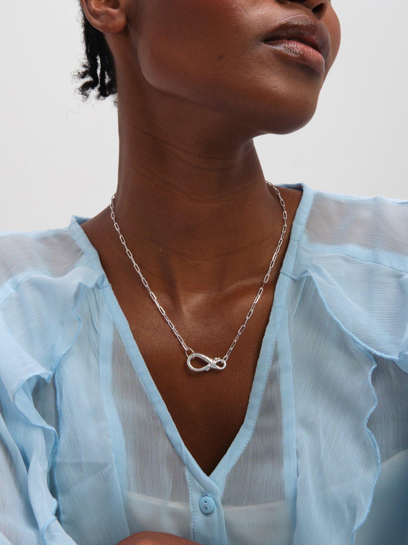inicio-inicio-infinity-clasp-necklace-gift-pouchstillFront