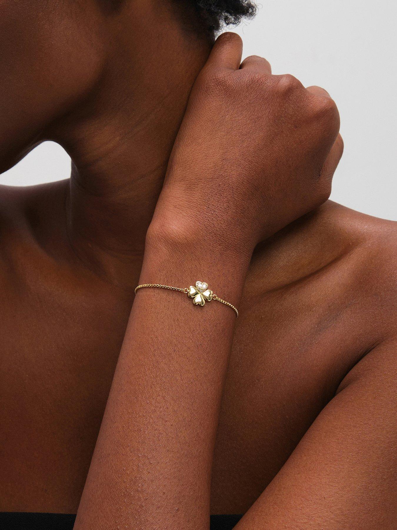 inicio-gold-plated-and-crystal-toggle-bracelet-gift-pouchfront