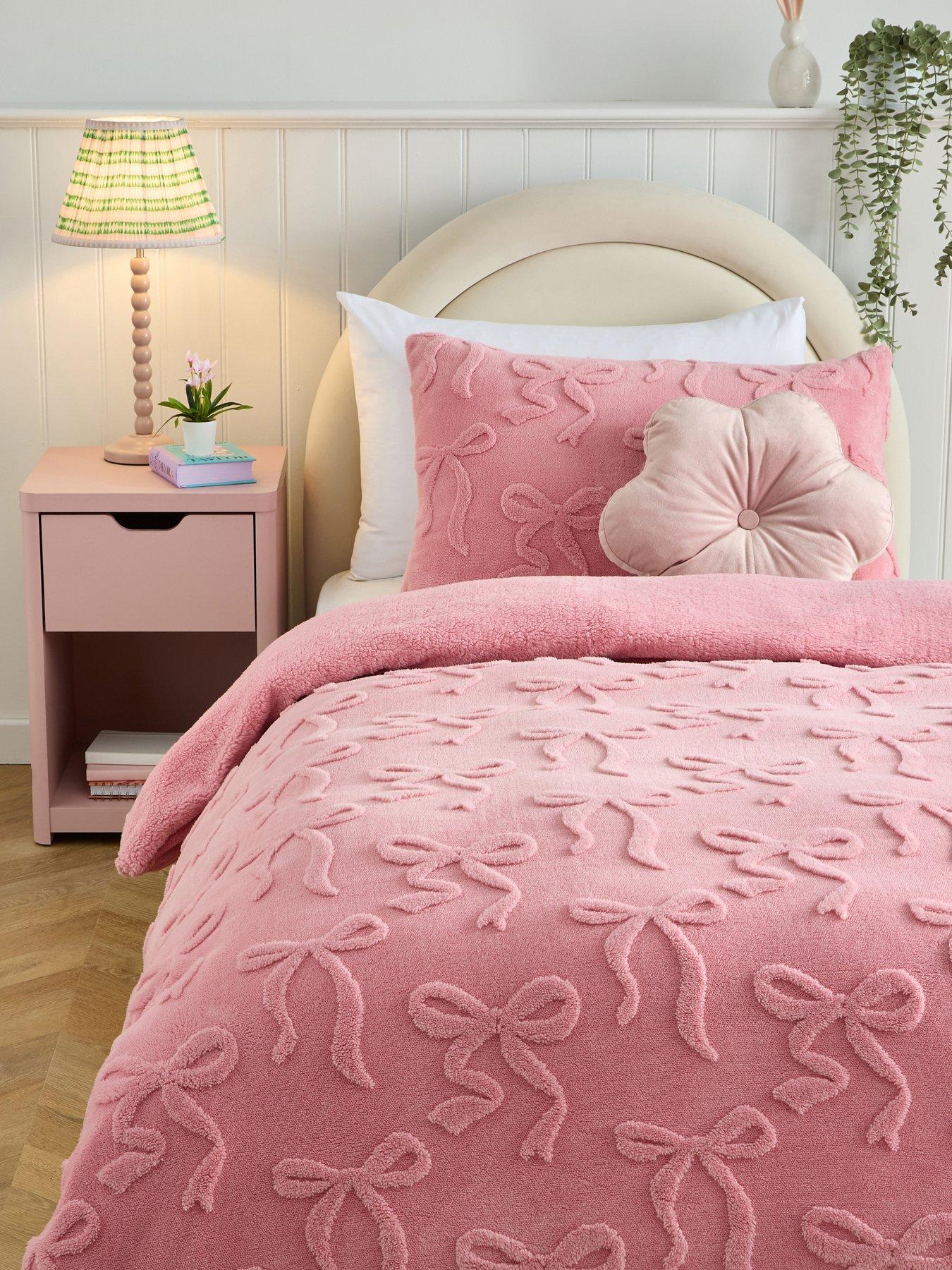 The Very Collection Bow Fleece Duvet Set