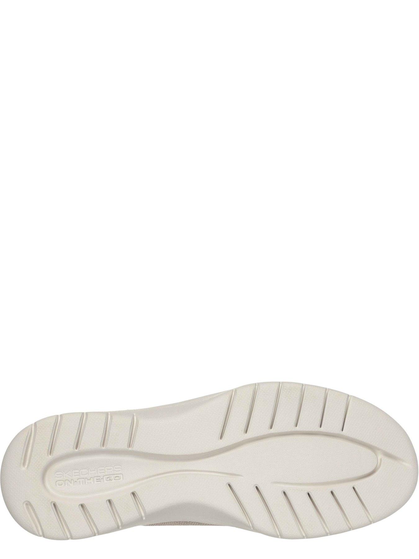 skechers-on-the-go-flexcloverdetail