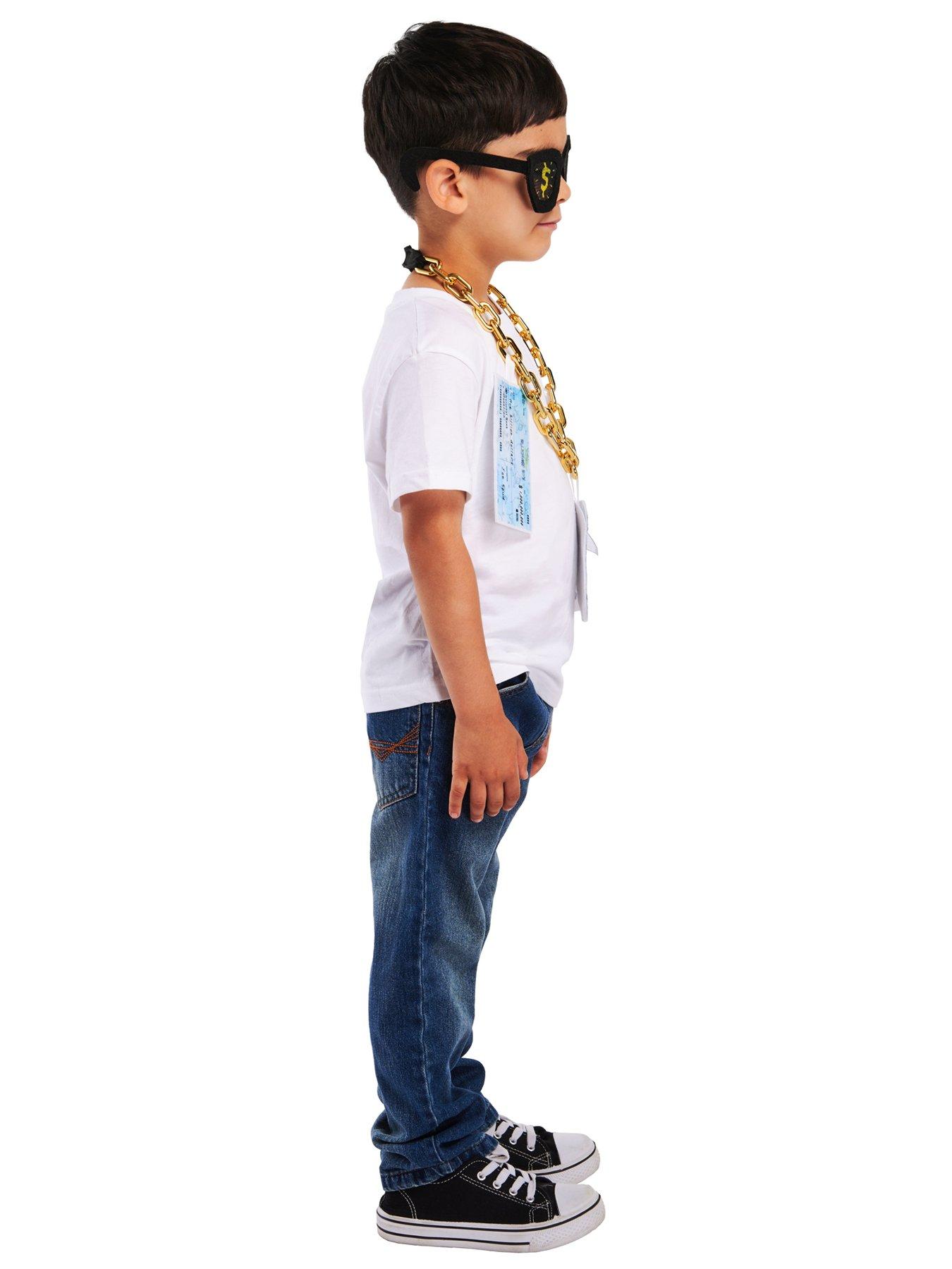 billionaire-boy-accessory-setdetail