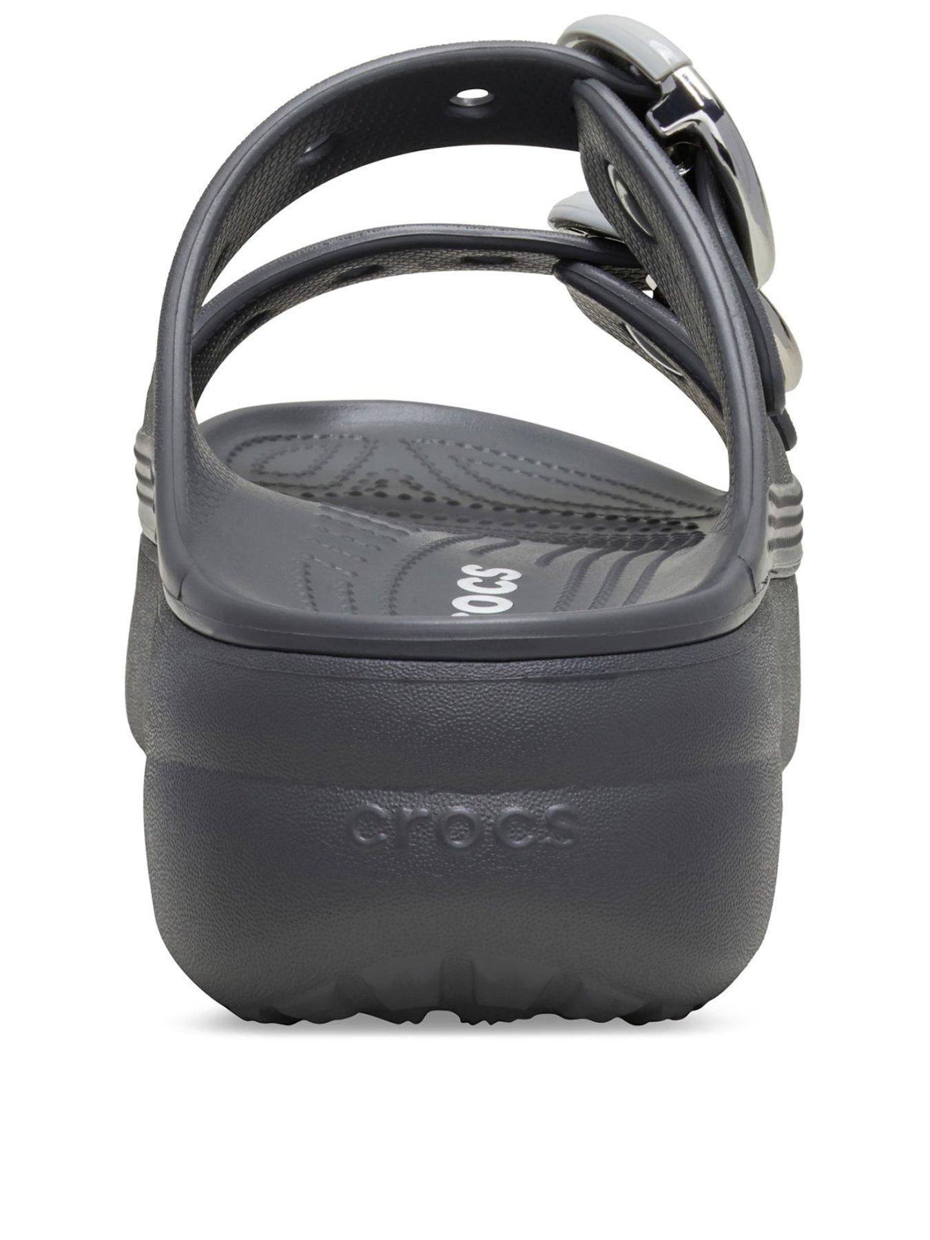 crocs-saturday-platform-buckle-carbonback