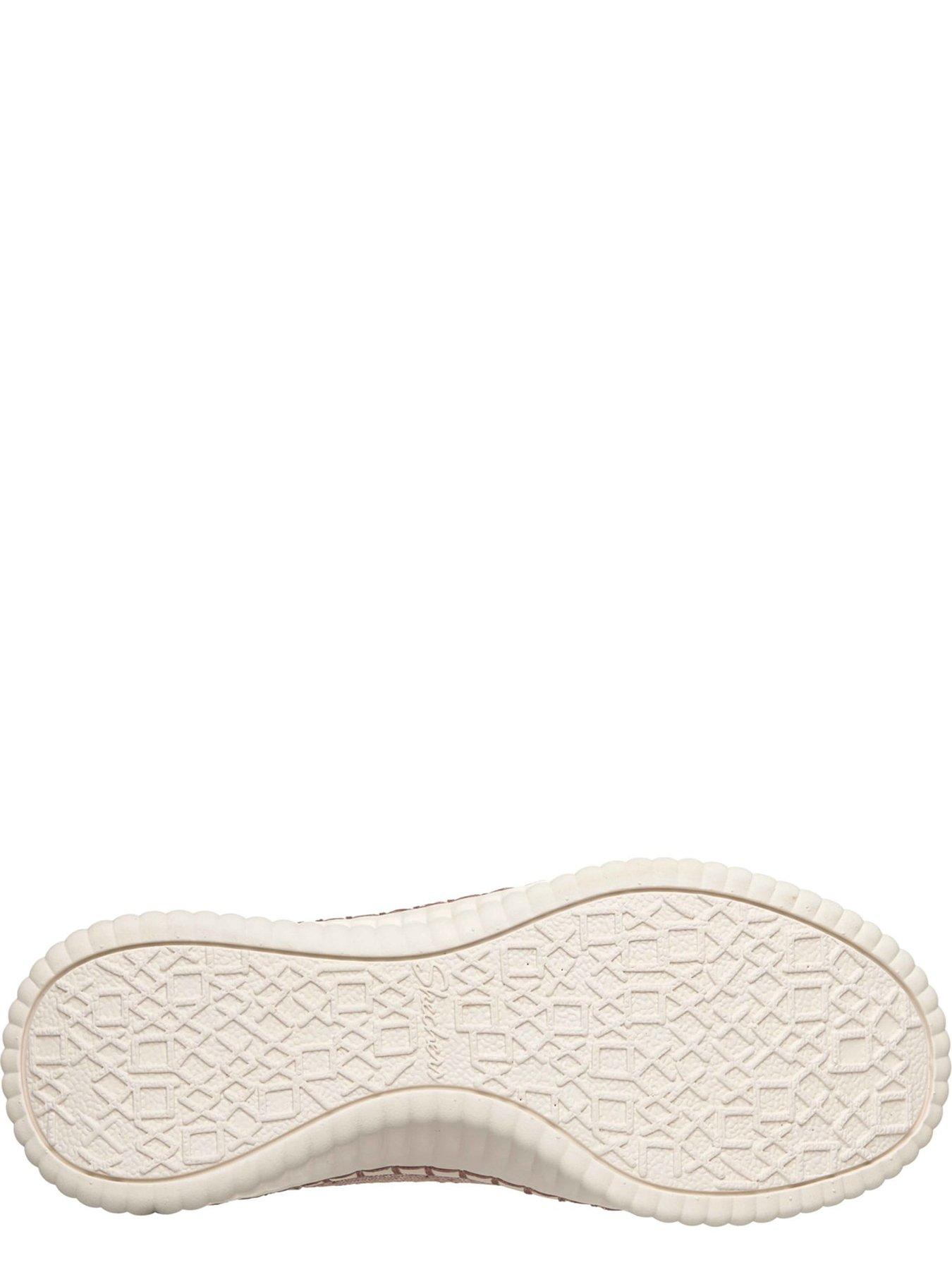 skechers-wilshire-blvddetail