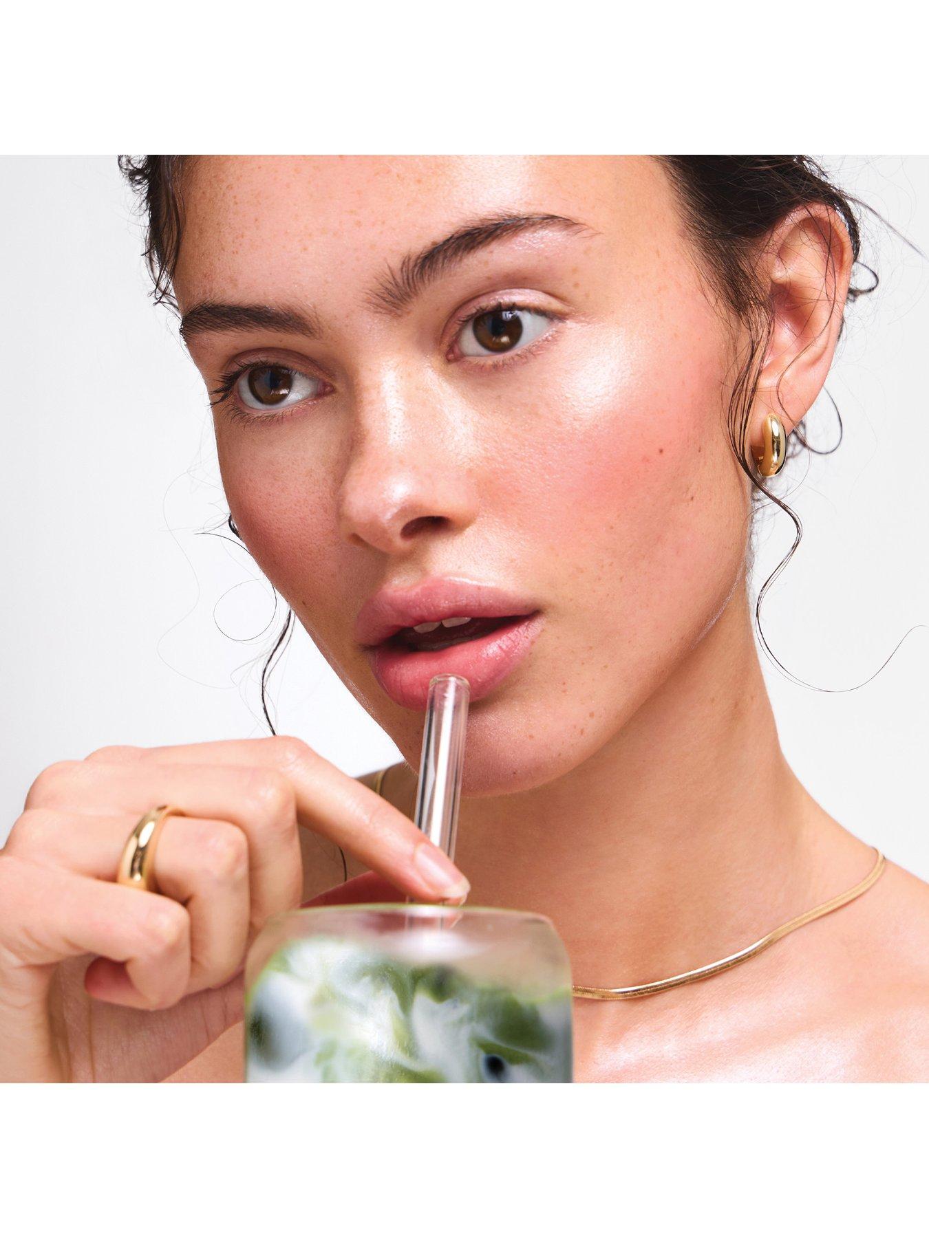 Image 5 of 7 of Iconic London Underglow Matcha Melting Cleansing Balm