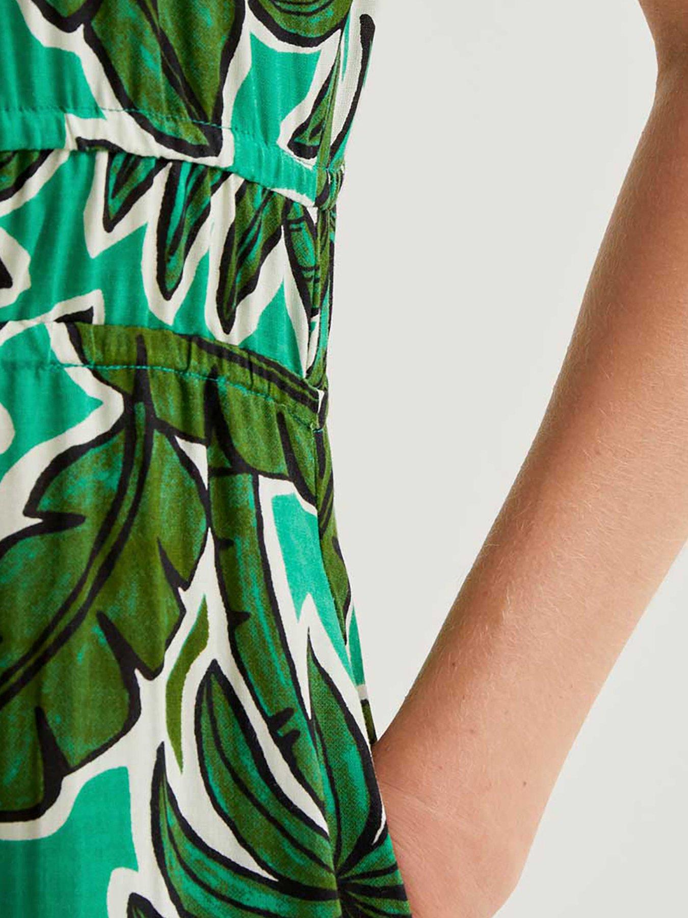 compania-fantastica-palm-tree-midi-dressoutfit