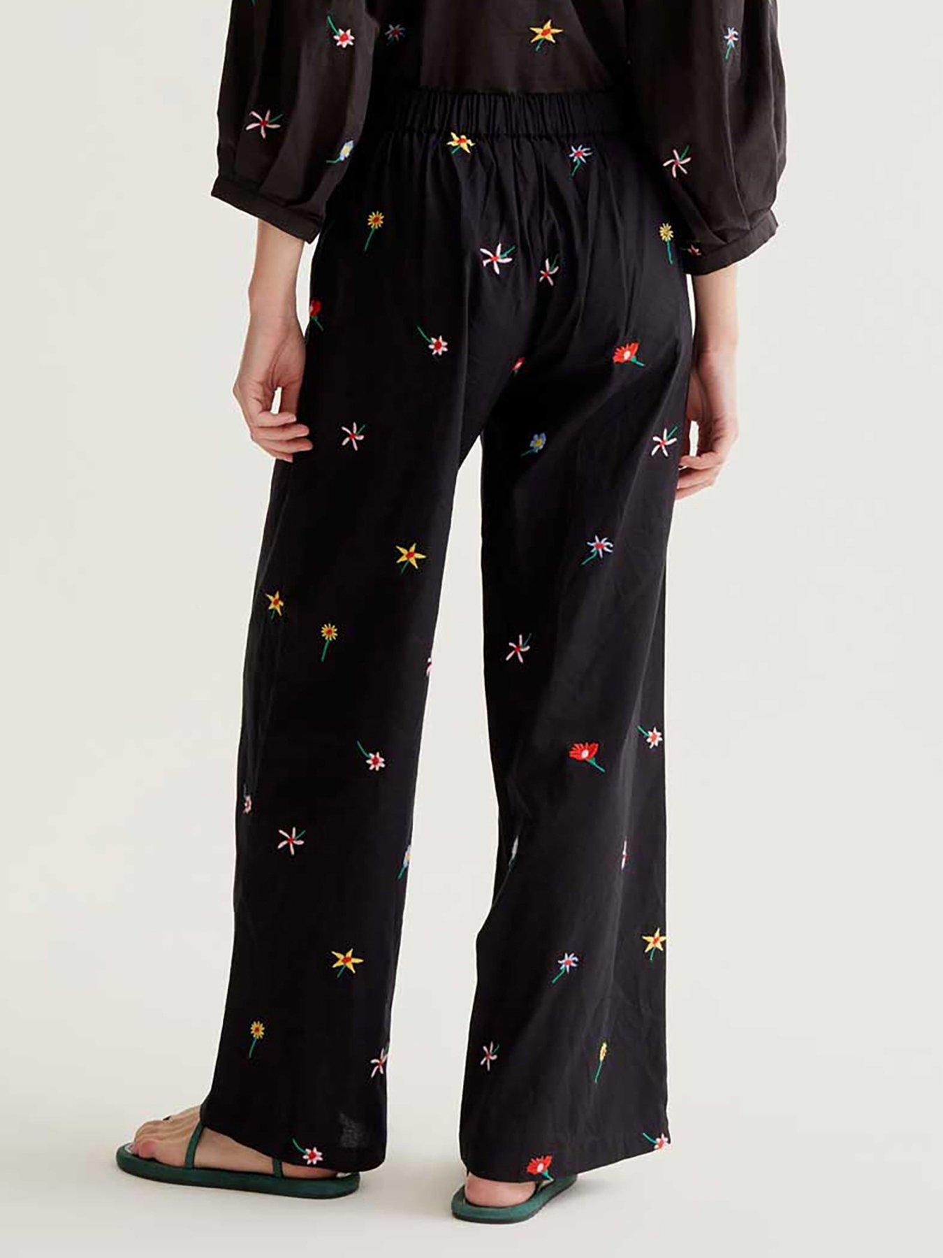 compania-fantastica-flowers-trousers-blackstillFront