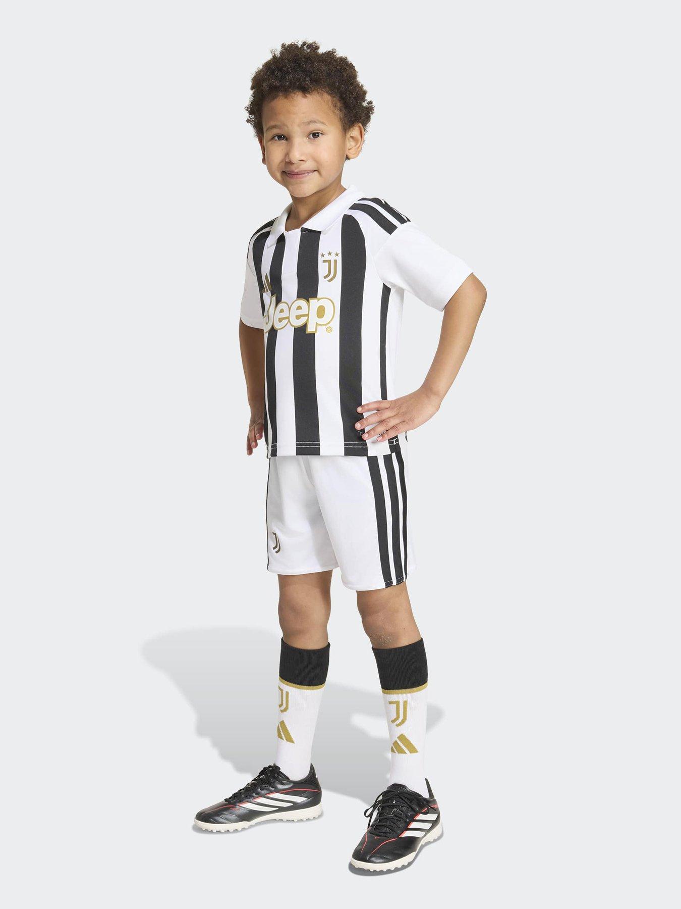 Image 1 of 6 of adidas Junior Juventus FC 26/27 Home Mini Kit - White
