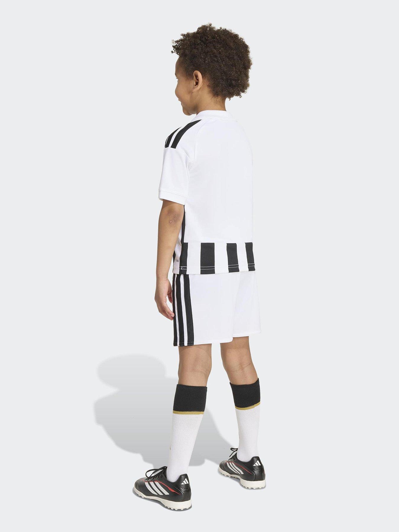 Image 3 of 6 of adidas Junior Juventus FC 26/27 Home Mini Kit - White