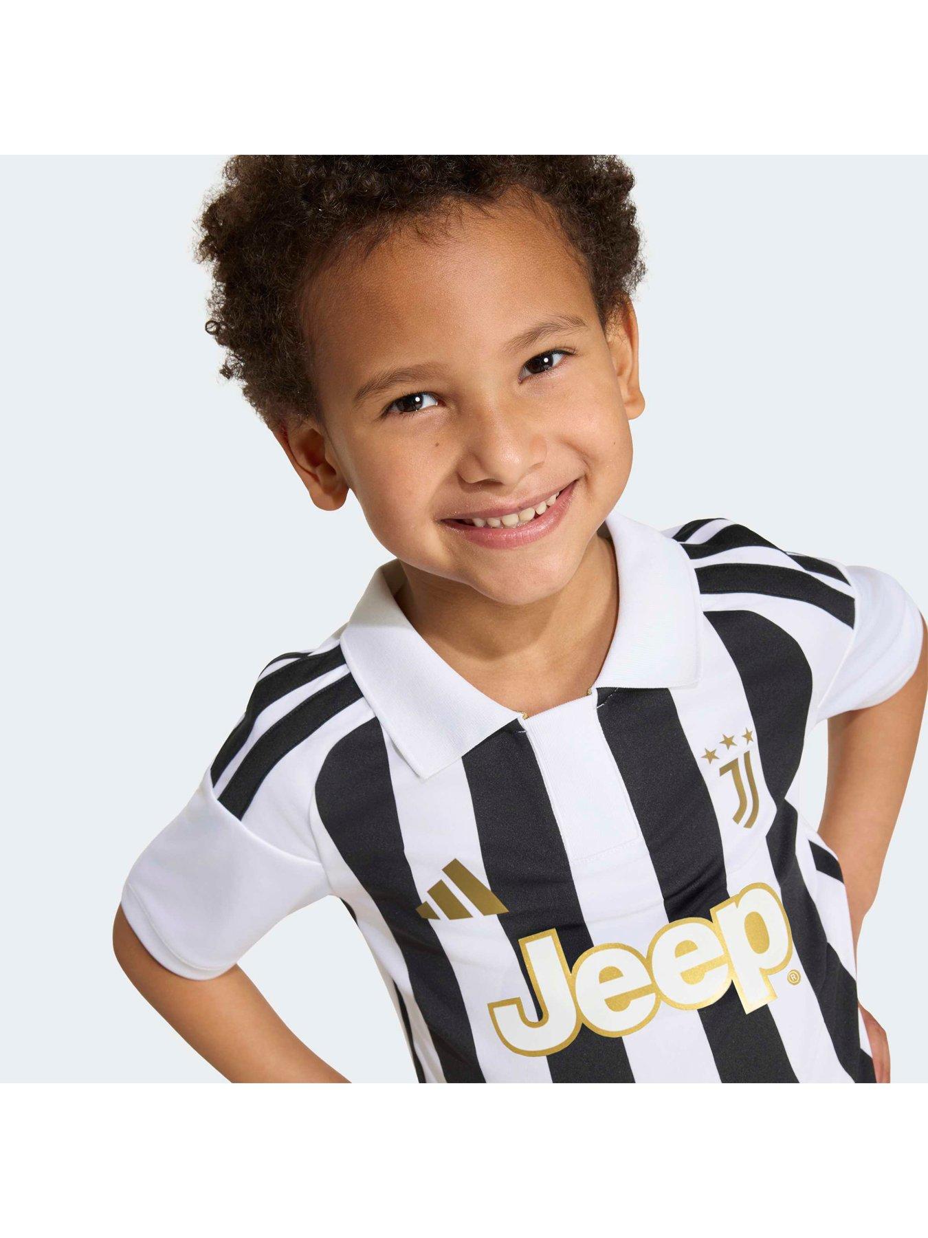 Image 5 of 6 of adidas Junior Juventus FC 26/27 Home Mini Kit - White
