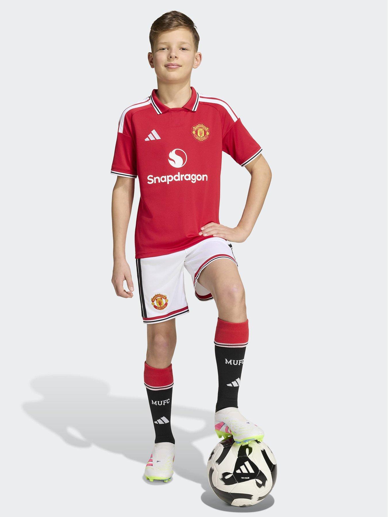 Image 6 of 6 of adidas Junior Manchester United 26/27 Home Shorts - White